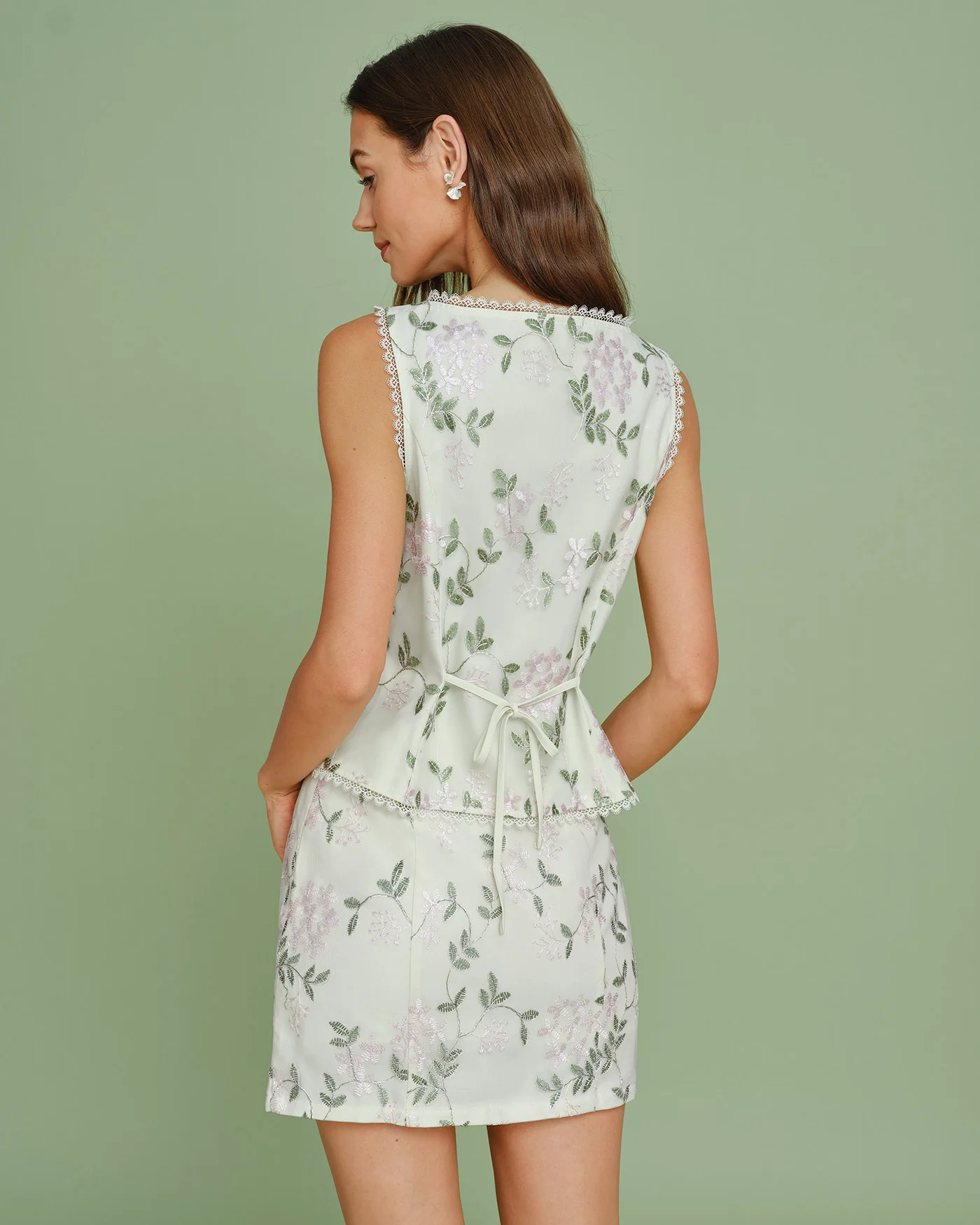 Apricot Single Breasted Floral Embroidery Vest - Image 7