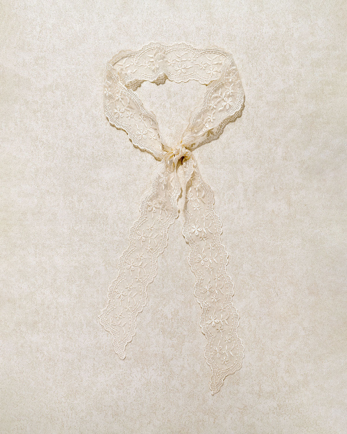 Beige Lace Hair Belt - Image 4