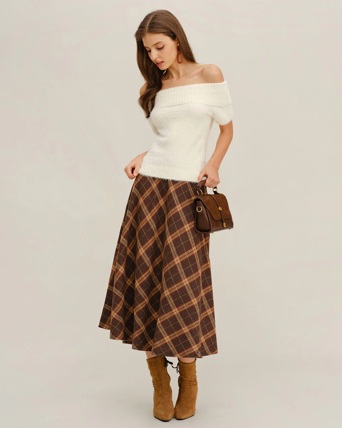 Beige Off The Shoulder Knit Tee - Image 4