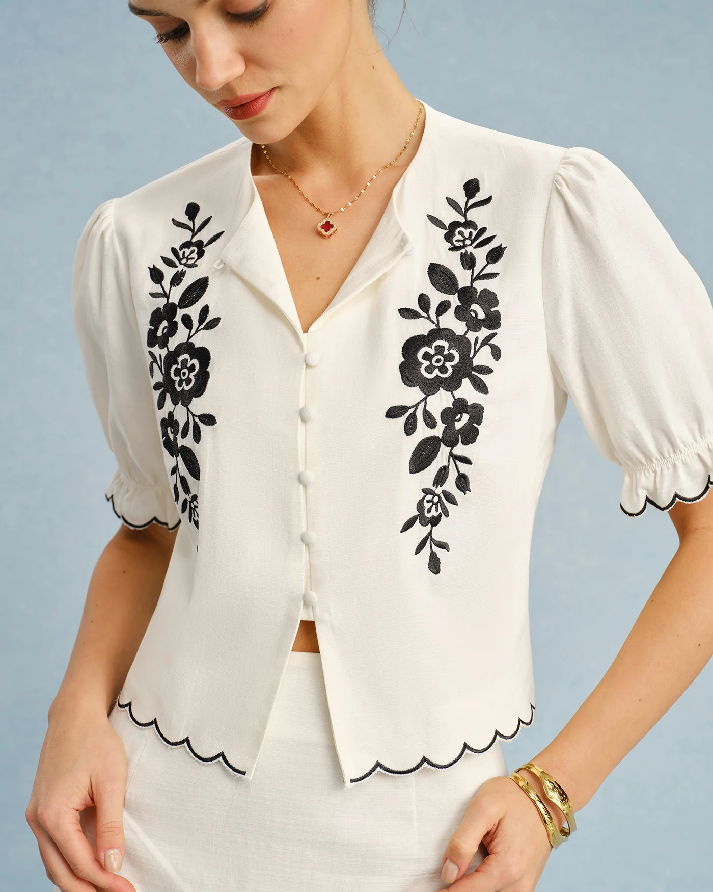 Beige Puffed Sleeve Embroidery Contrasting Blouse - Image 6