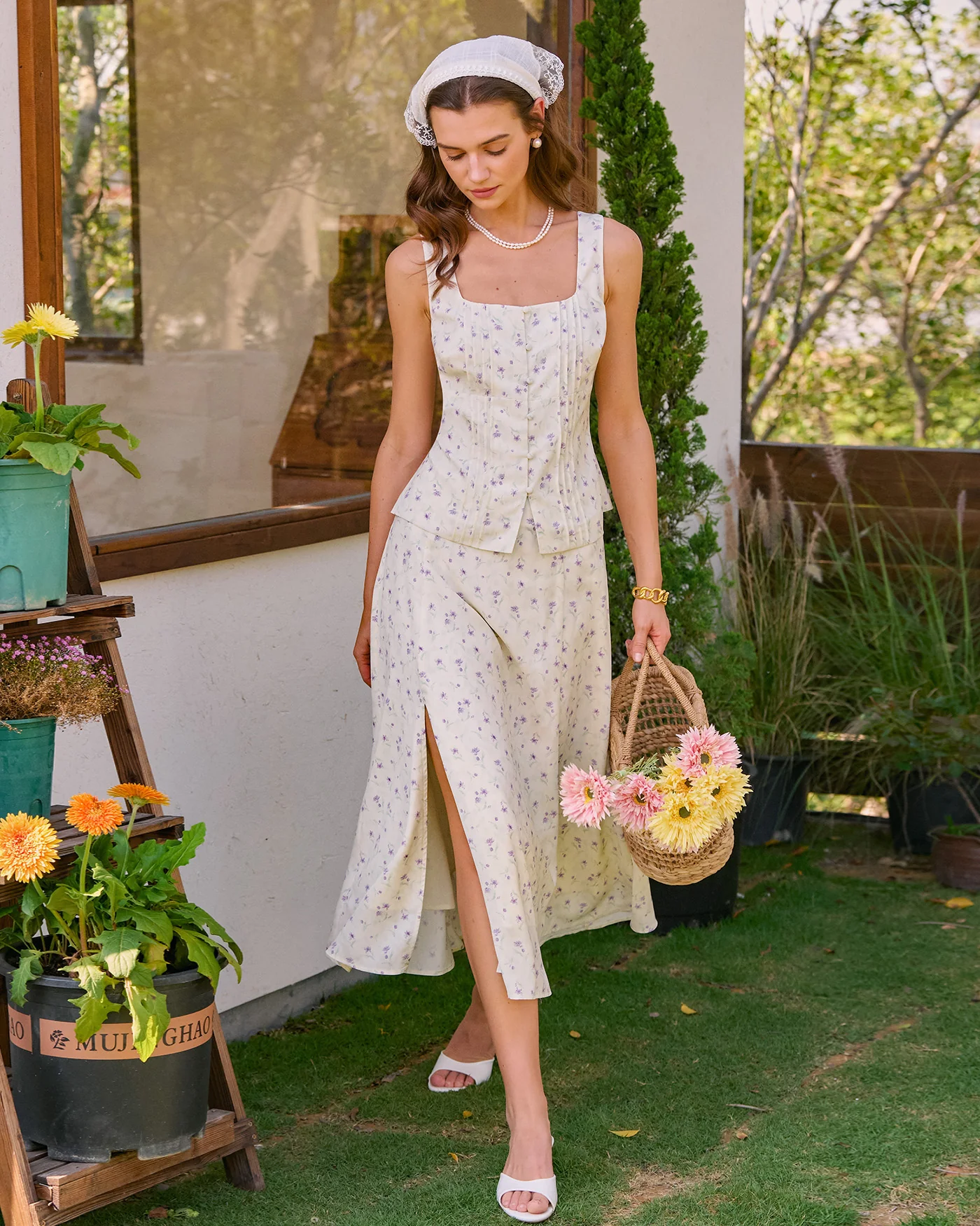Beige Square Neck Floral Tank Top - Image 3