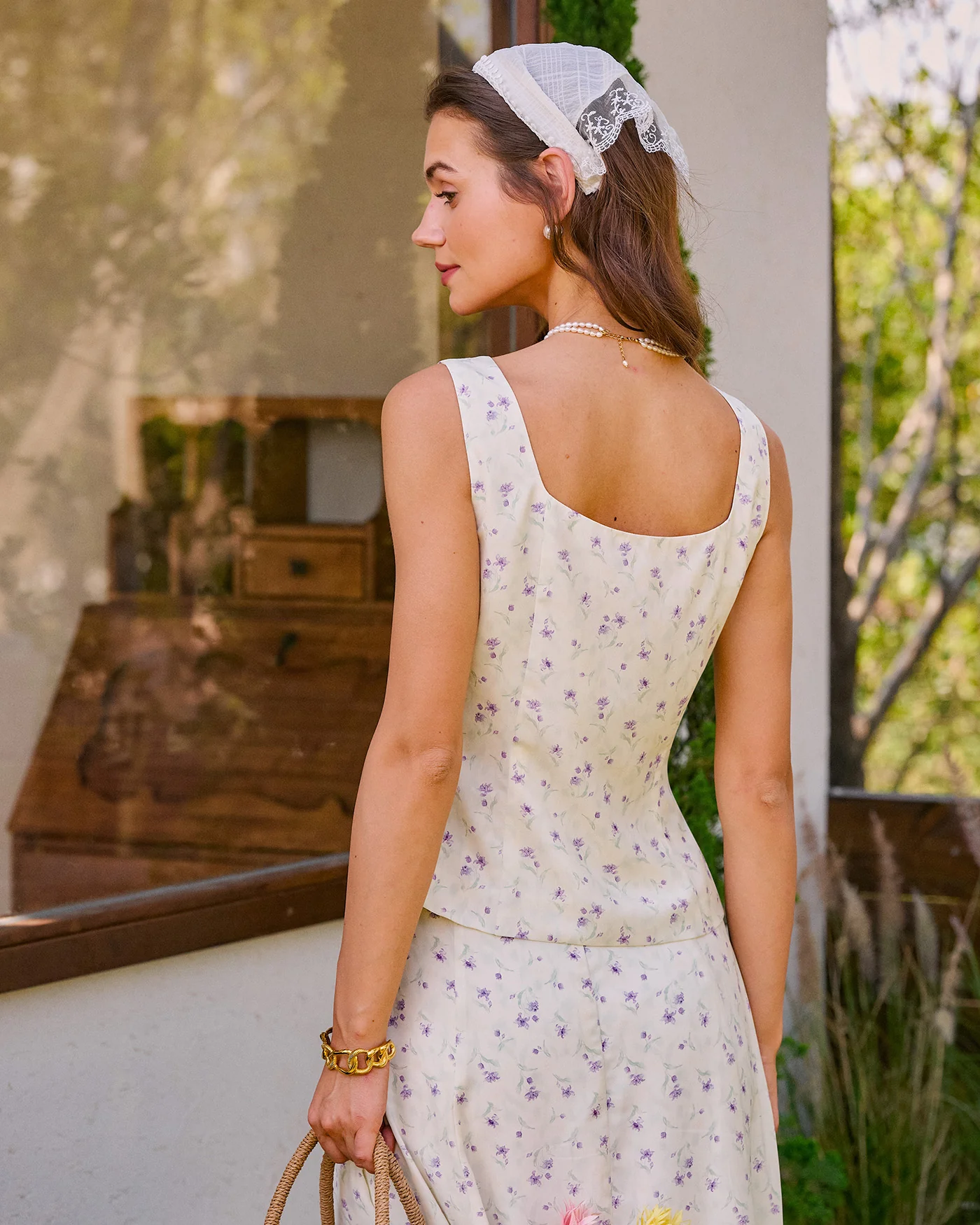 Beige Square Neck Floral Tank Top - Image 5