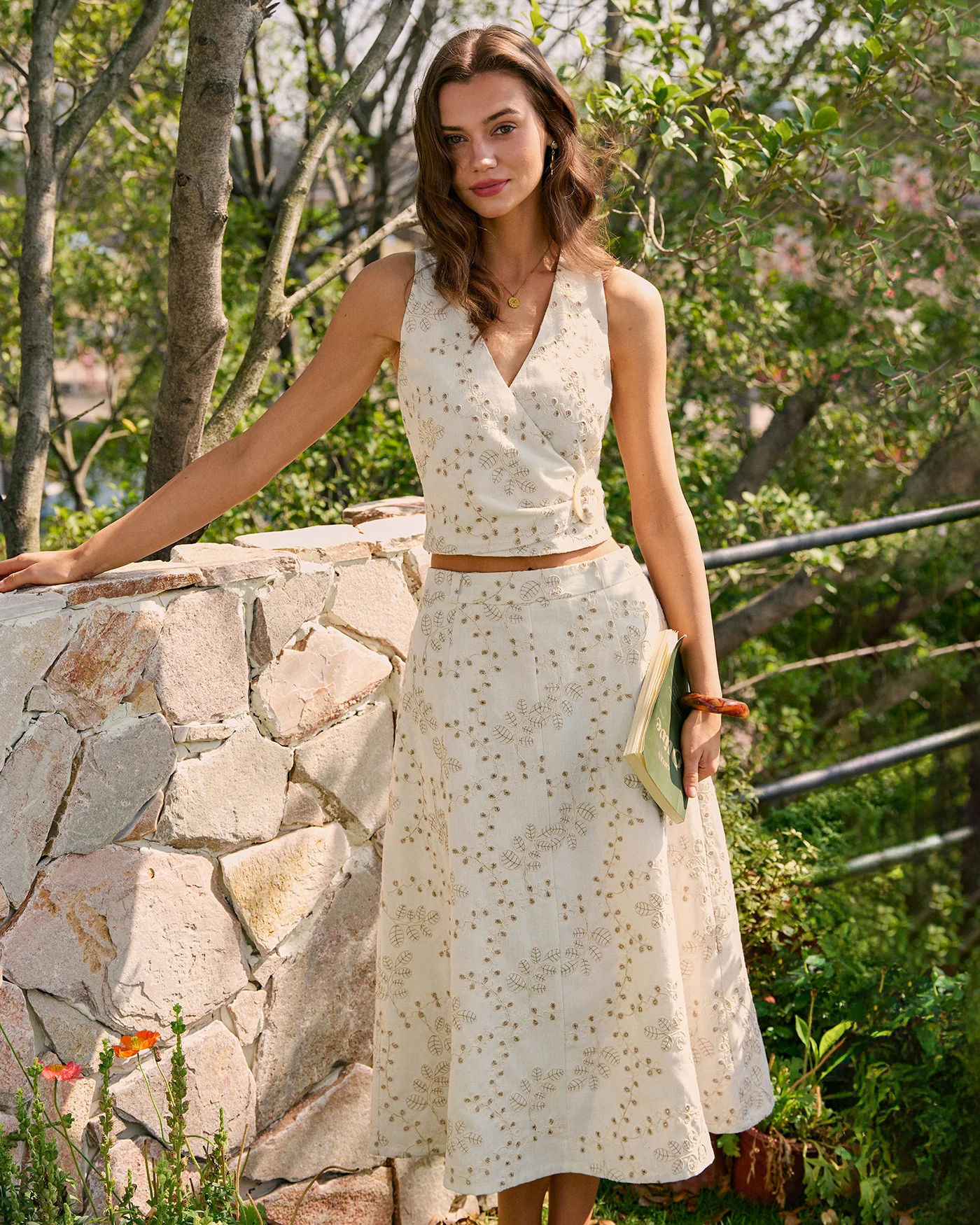 Beige V Neck Embroidery Tank Top - Image 3
