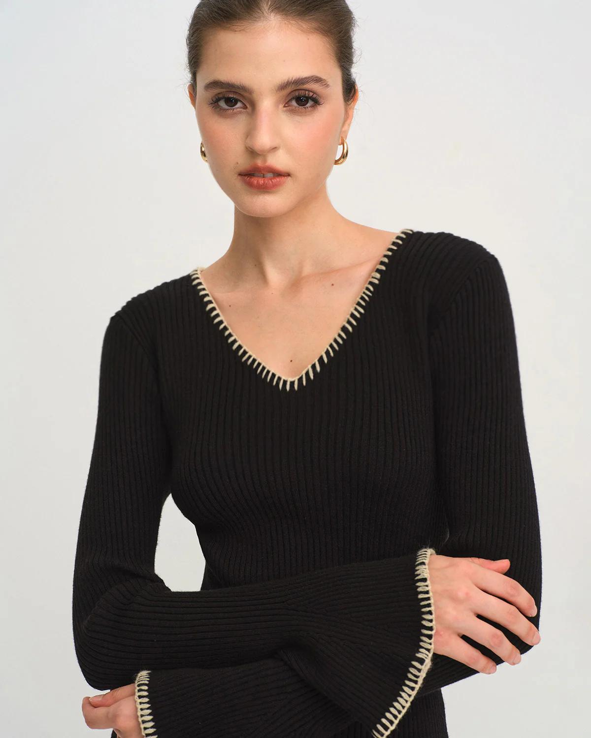 Black Contrasting Bell Sleeve Knit Tee - Image 2