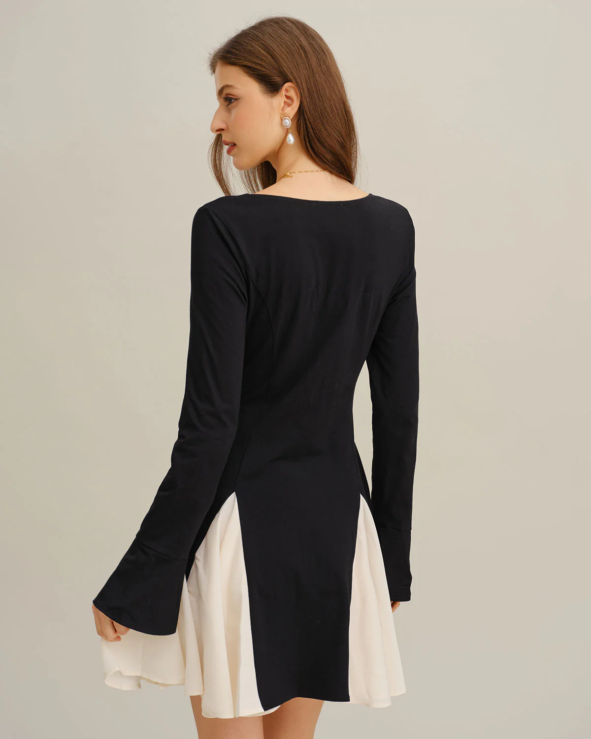 Black Contrasting Bell Sleeve Mini Dress - Image 4