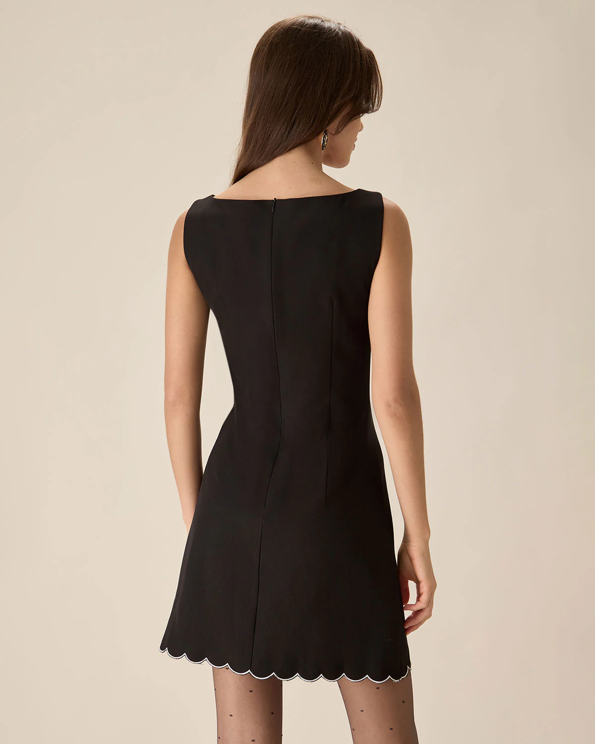 Black Contrasting Sleeveless Mini Dress - Image 5