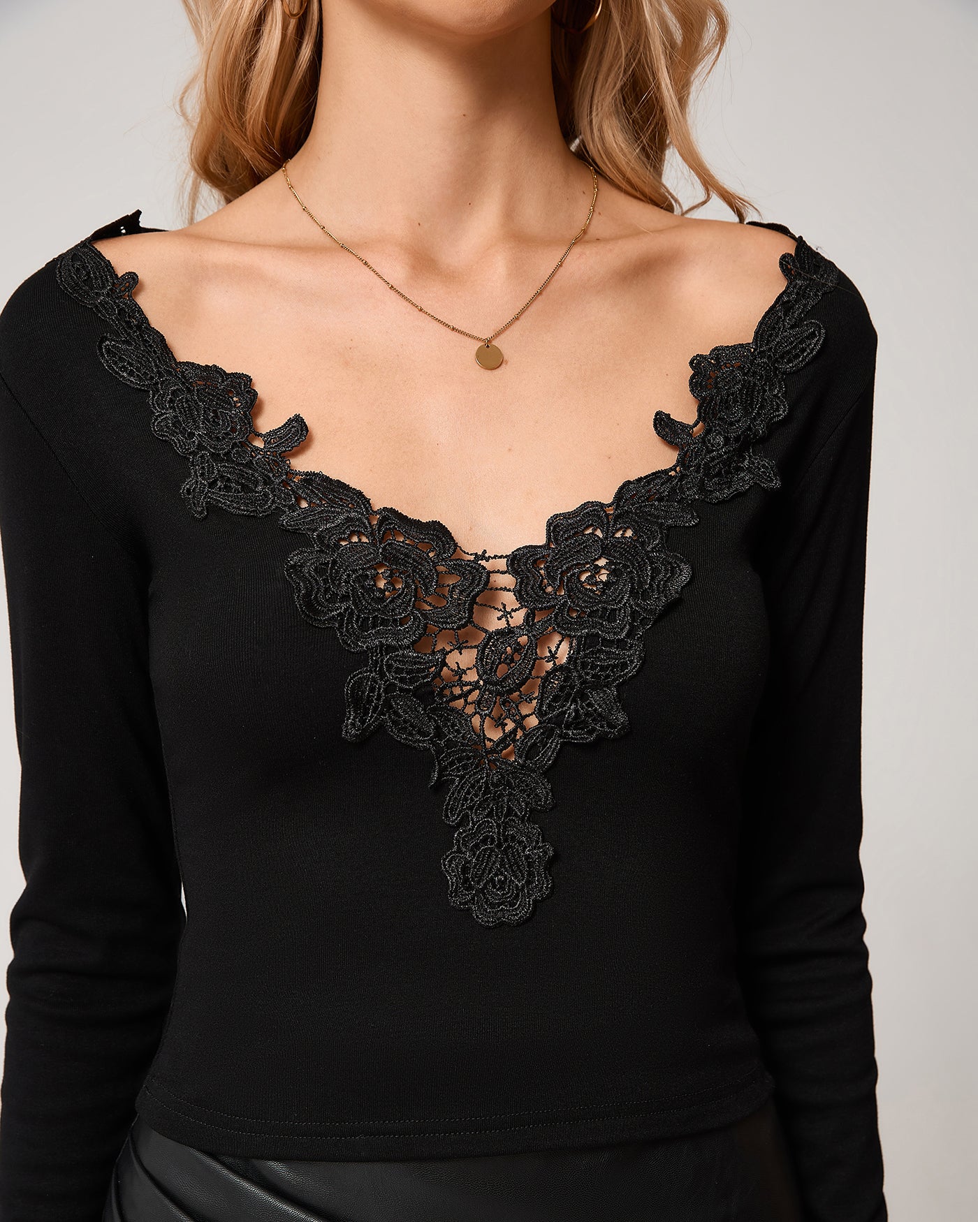 Black Lace V Neck Knit Tee - Image 2