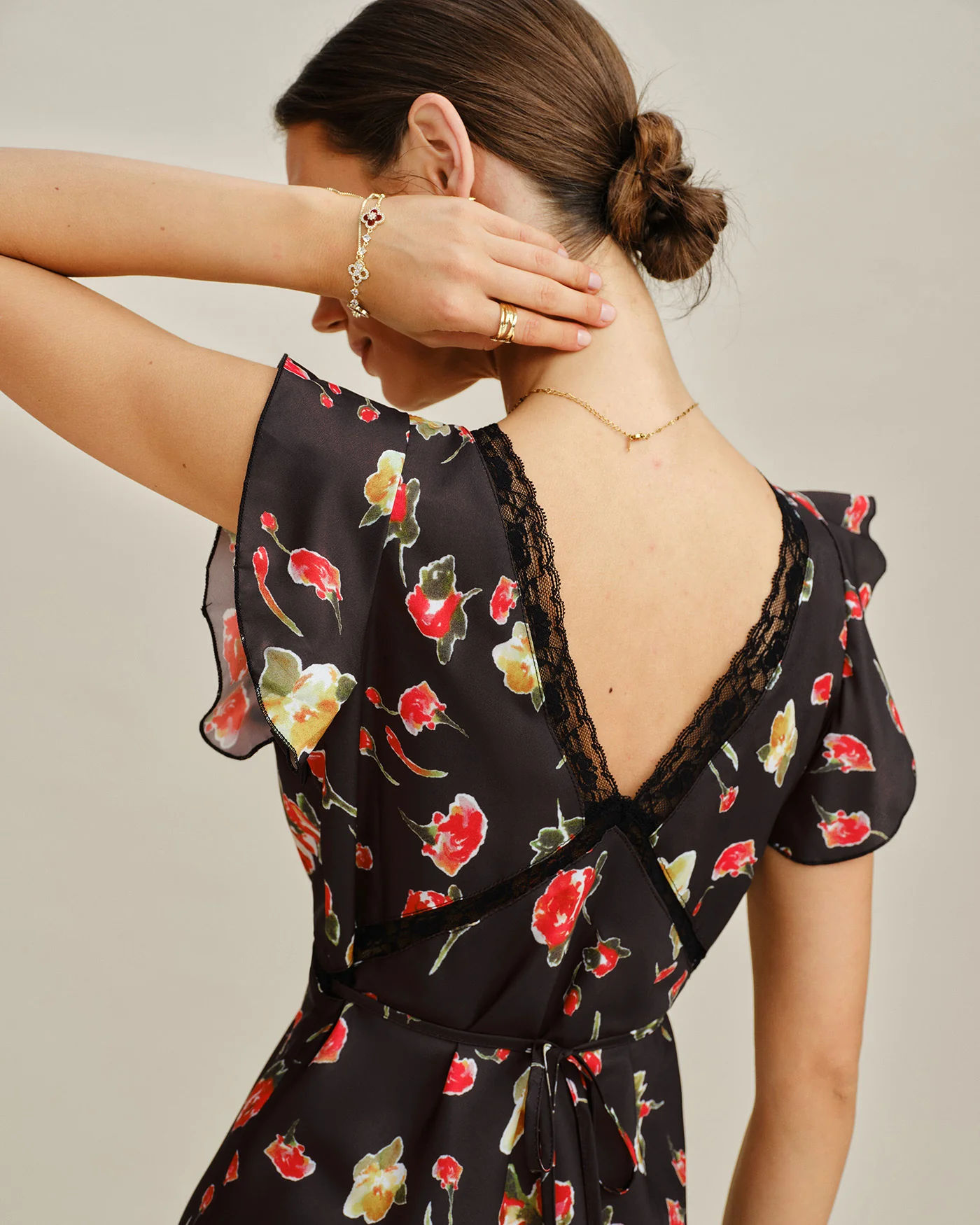 Black V Neck Butterfly Sleeve Floral Midi Dress - Image 3