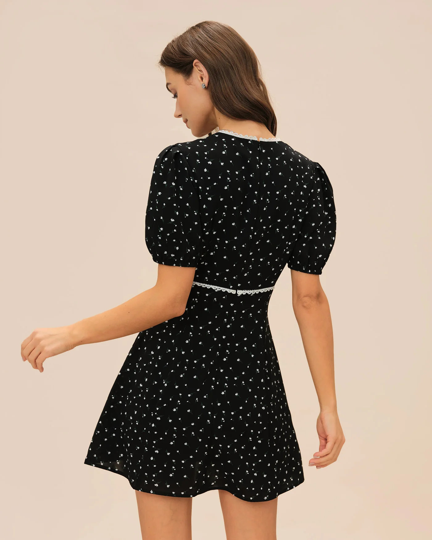 Black V Neck Lace Floral Mini Dress - Image 4