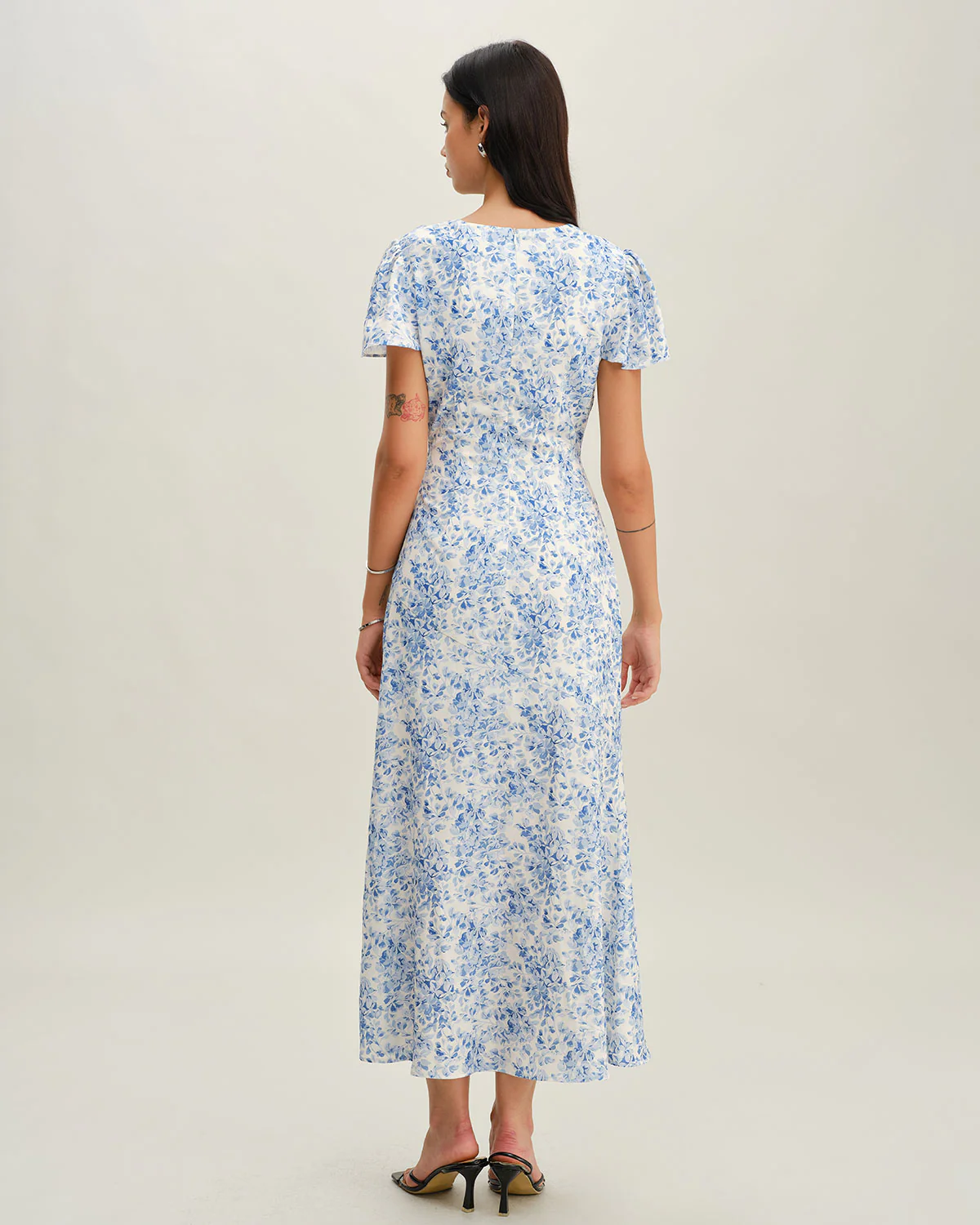 Blue Floral V Neck Button Maxi Dress - Image 5