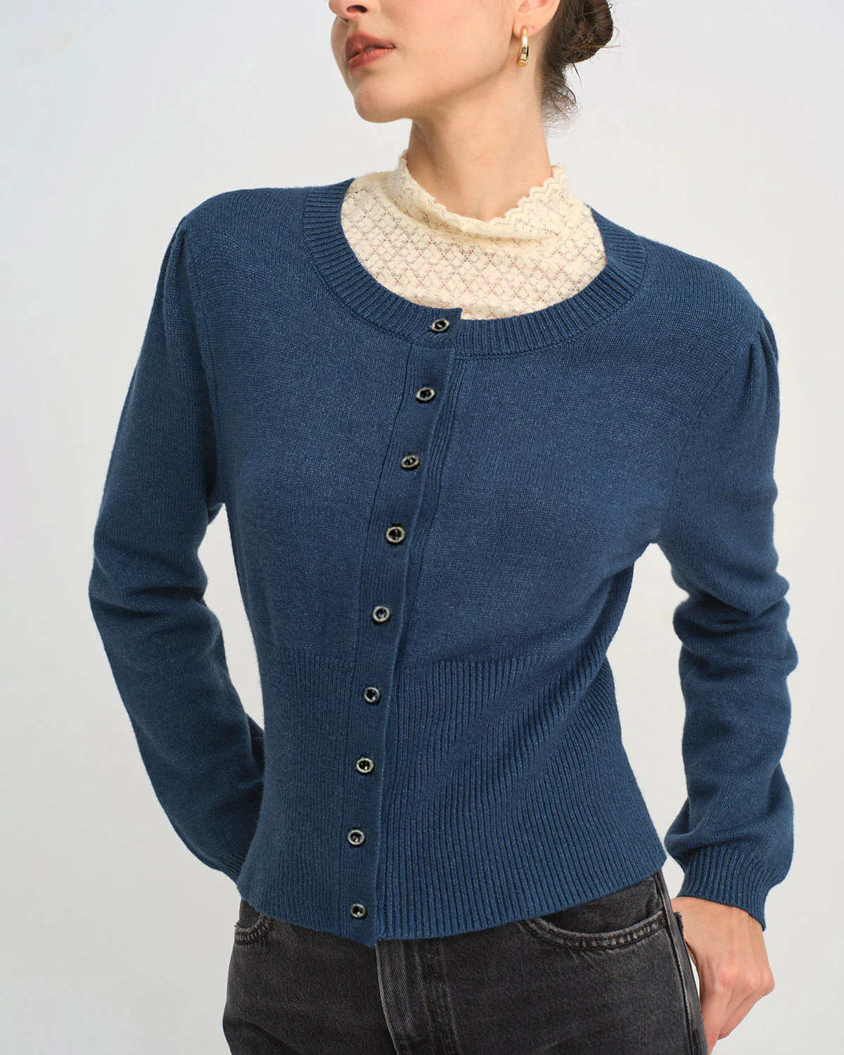 Blue Round Neck Slim Knit Cardigan - Image 3