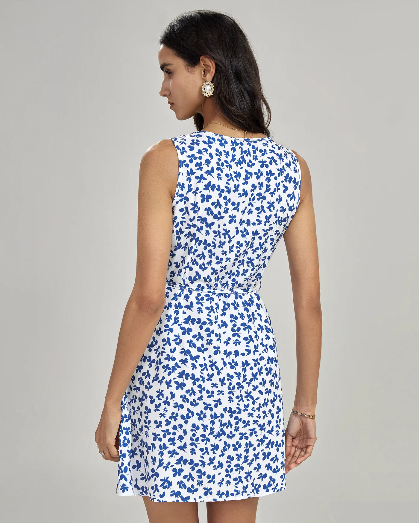 Blue V Neck Floral Mini Dress - Image 5