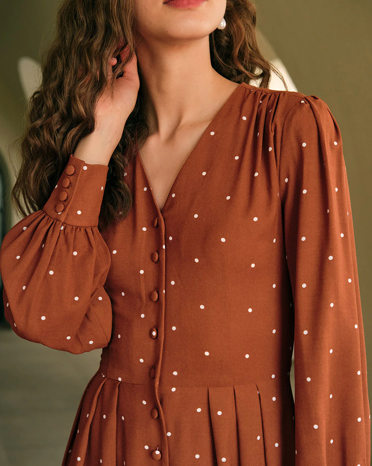 Brown Polka Dot Pleated Midi Dress - Image 2