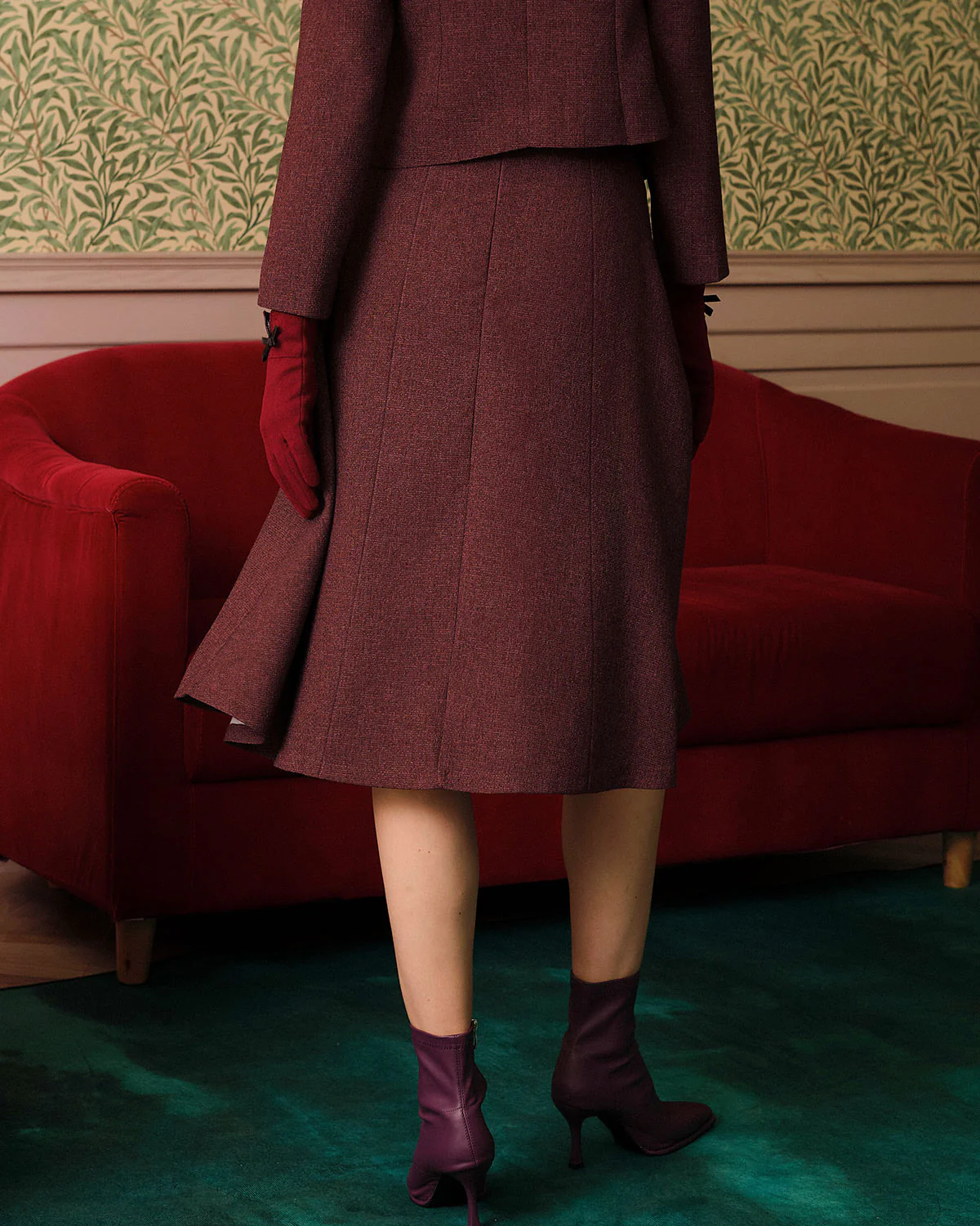 Burgundy High Waisted Tweed Skirt - Image 4