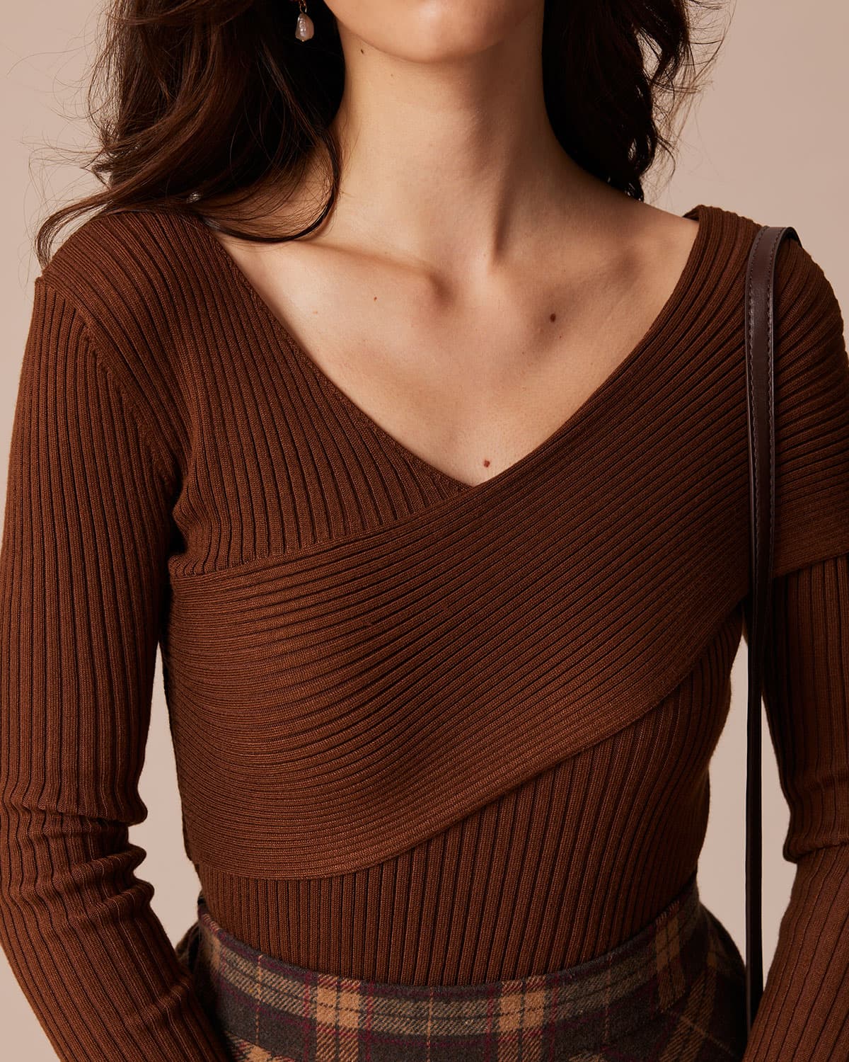 Coffee Ribbed Knit Slim Tee - Image 2