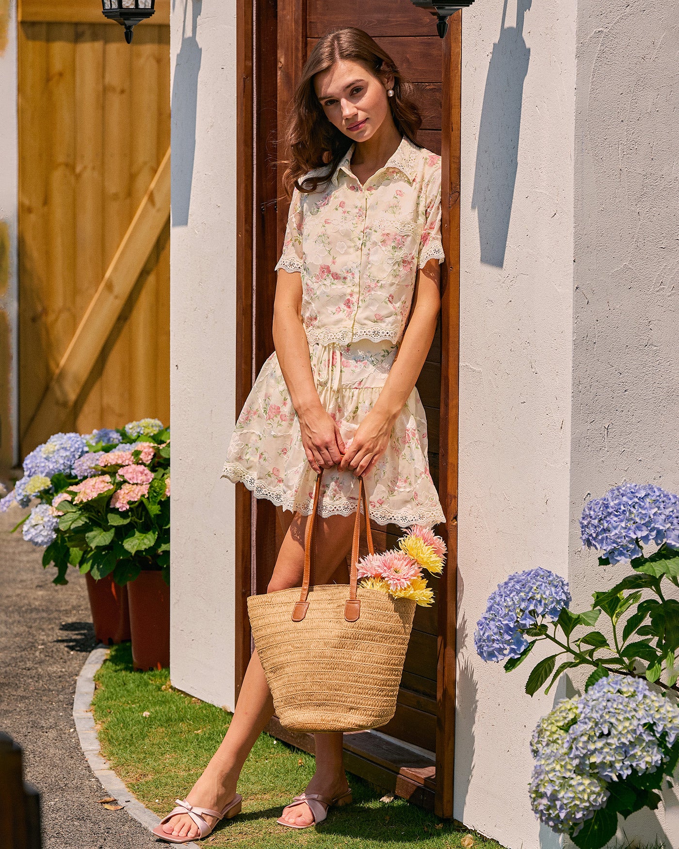 Floral Collar Lace Pockets Blouse - Image 6