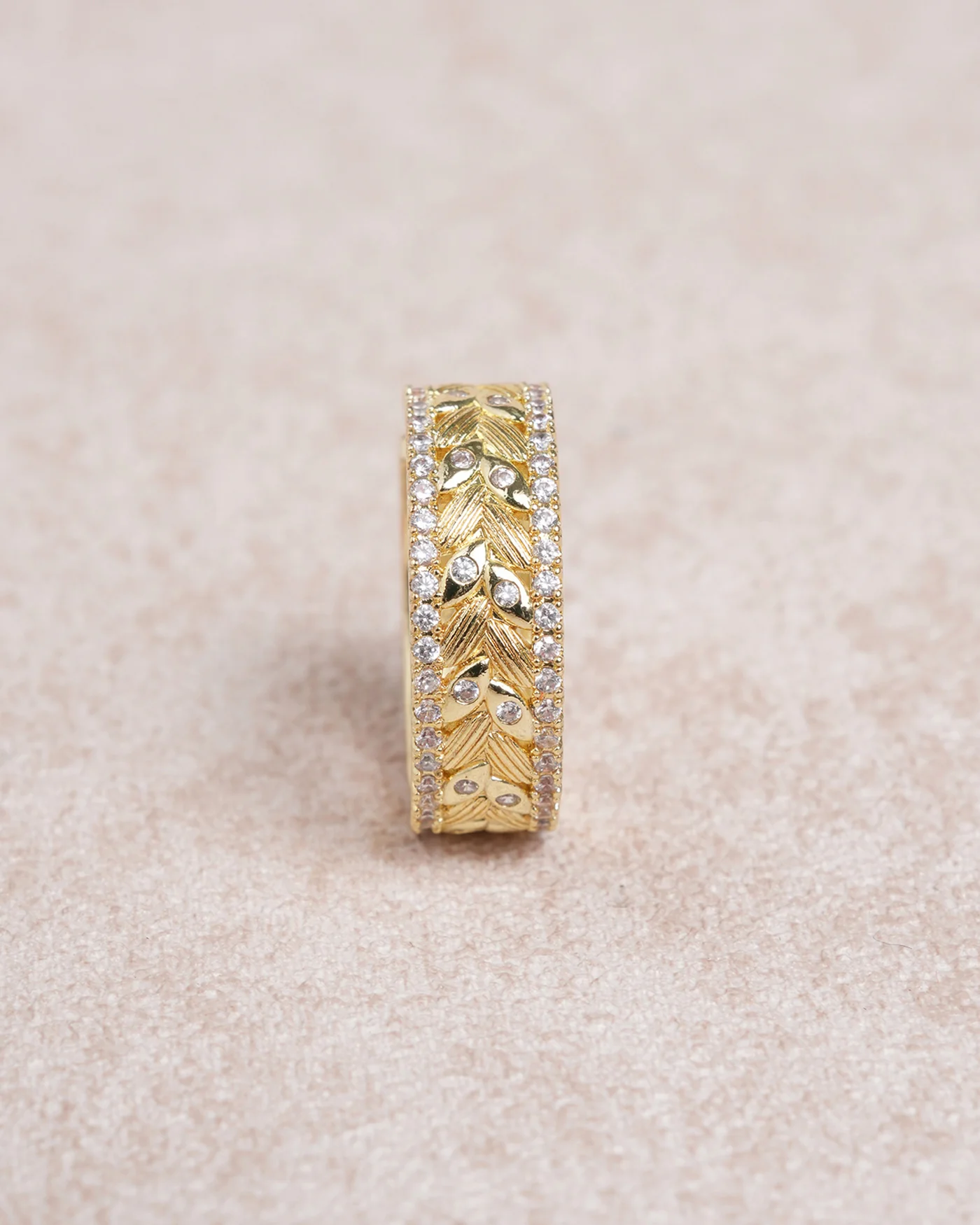 Glod Ear Ring - Image 4