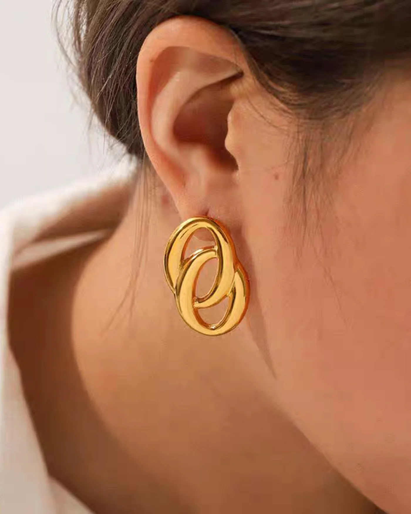 Gold Earrings - Image 3