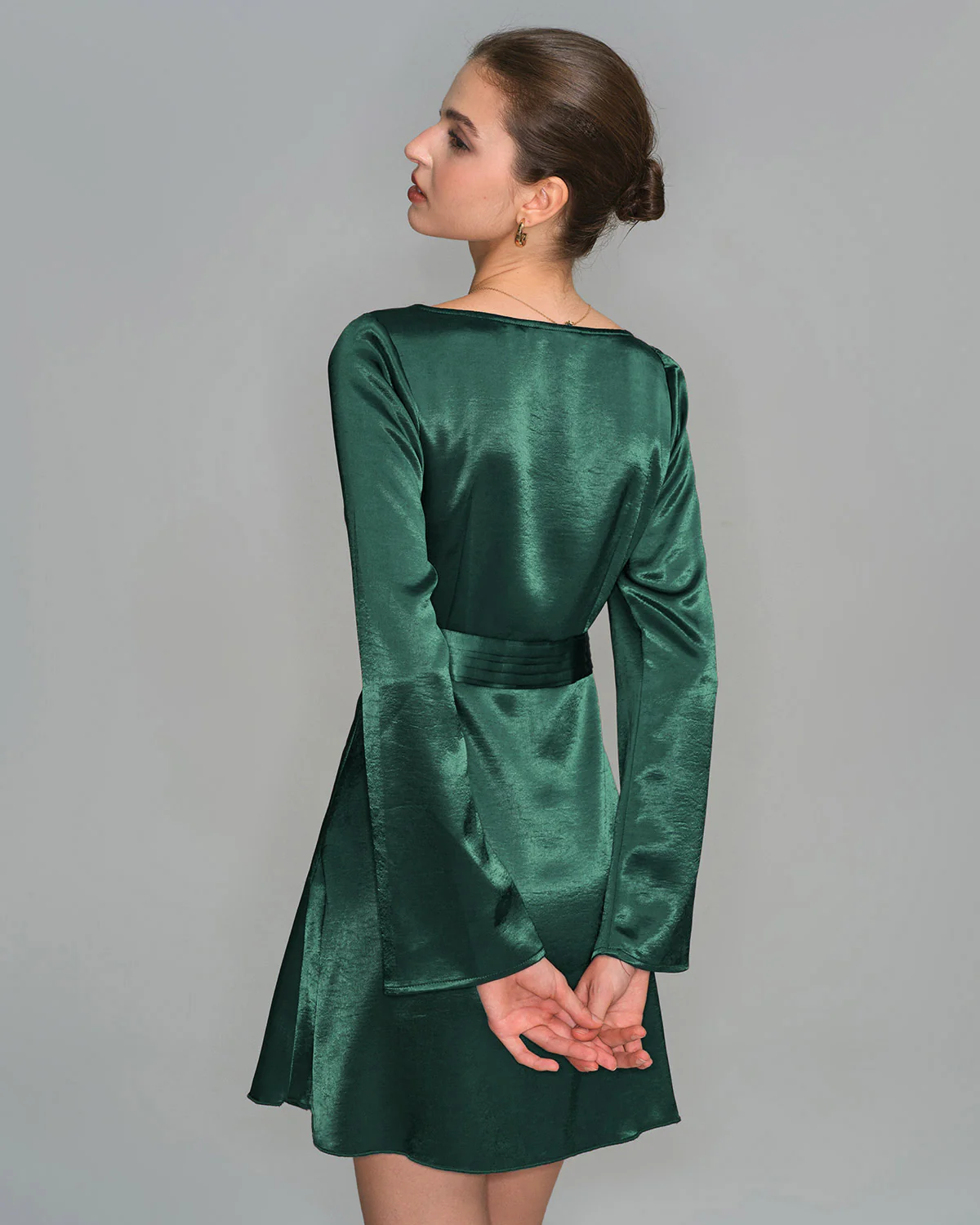 Green Boat Neck Satin Mini Dress - Image 4