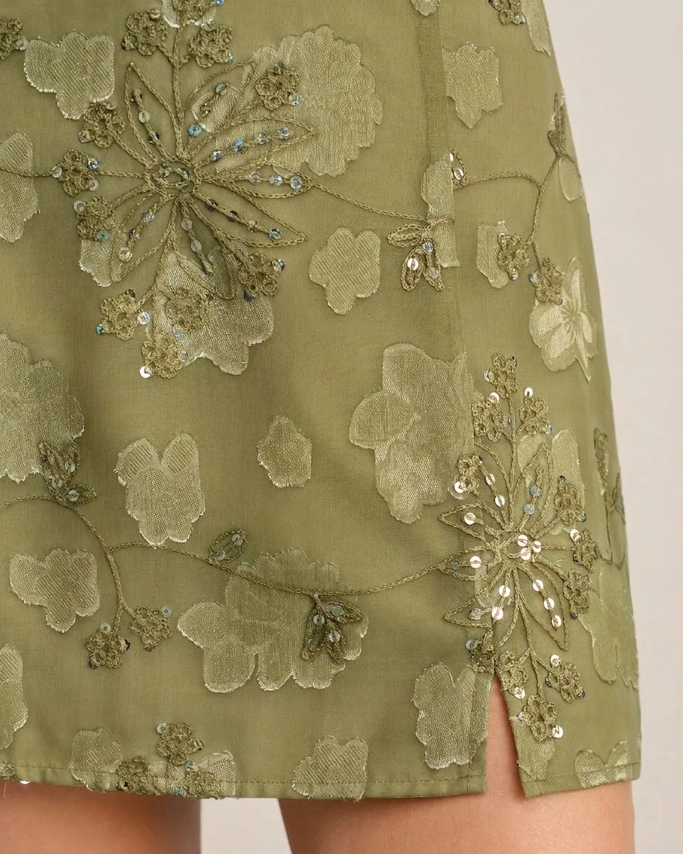 Green Jacquard Sequins Mini Skirt - Image 3