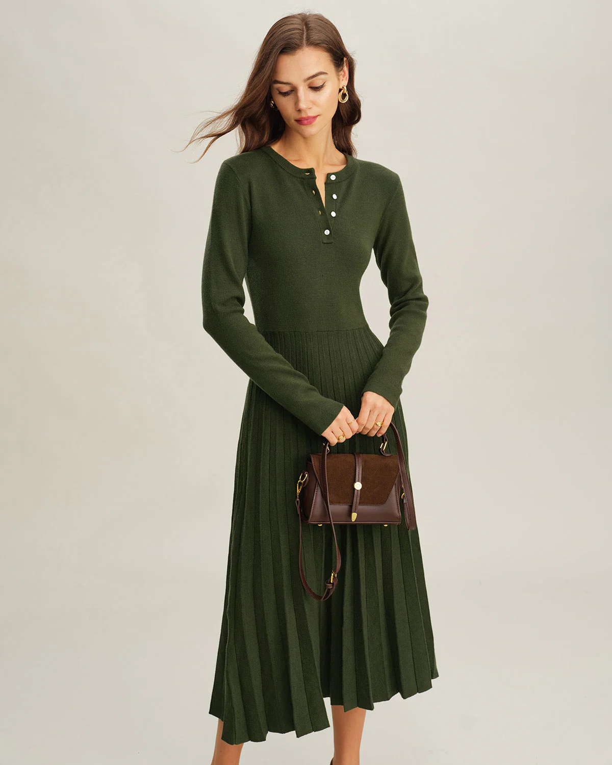 Green Round Neck Pleated Sweater Dress - Image 3