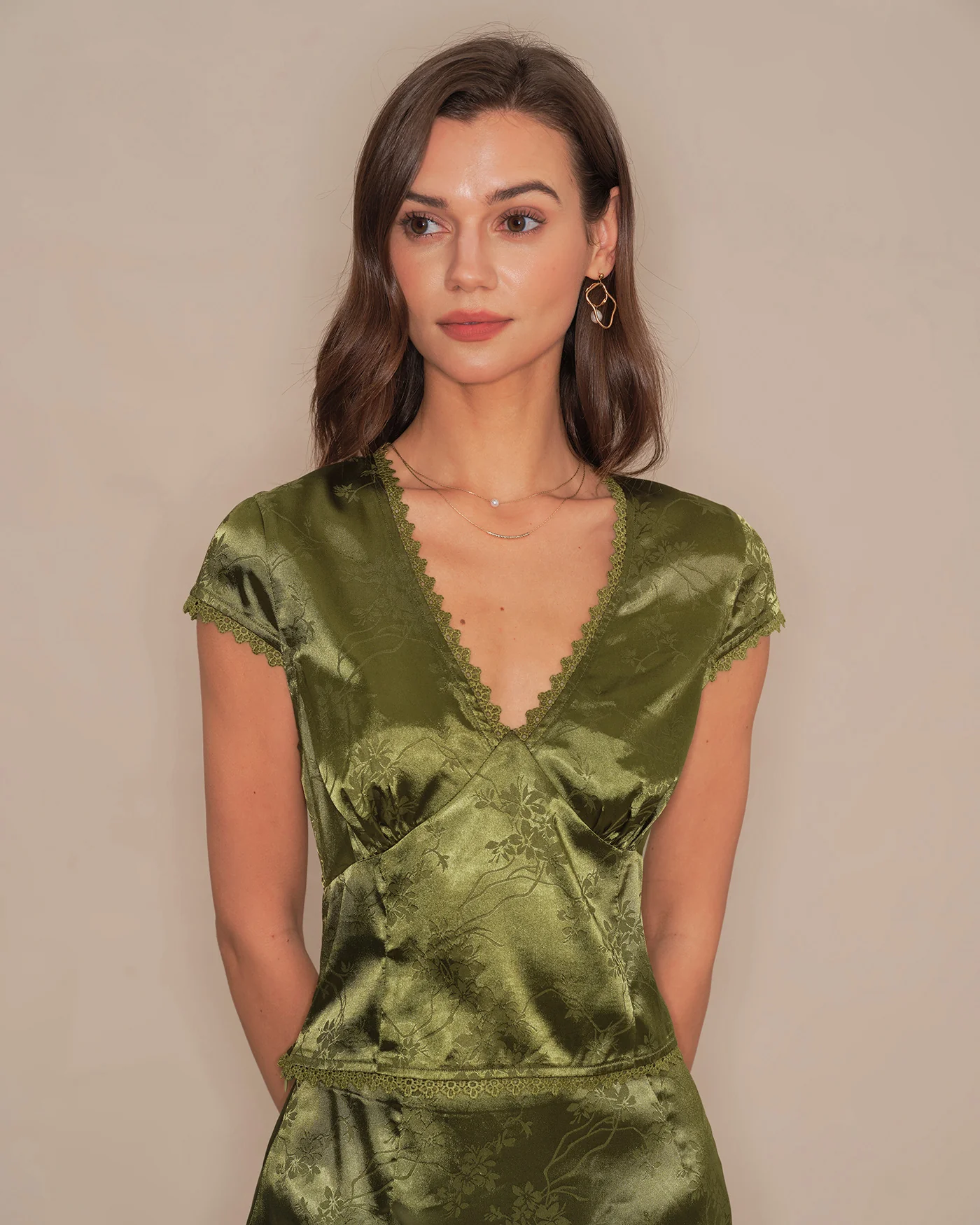 Green V Neck Floral Satin Tee - Image 5