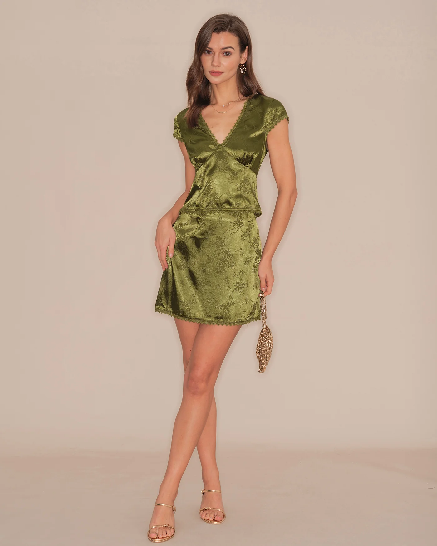 Green V Neck Floral Satin Tee - Image 7
