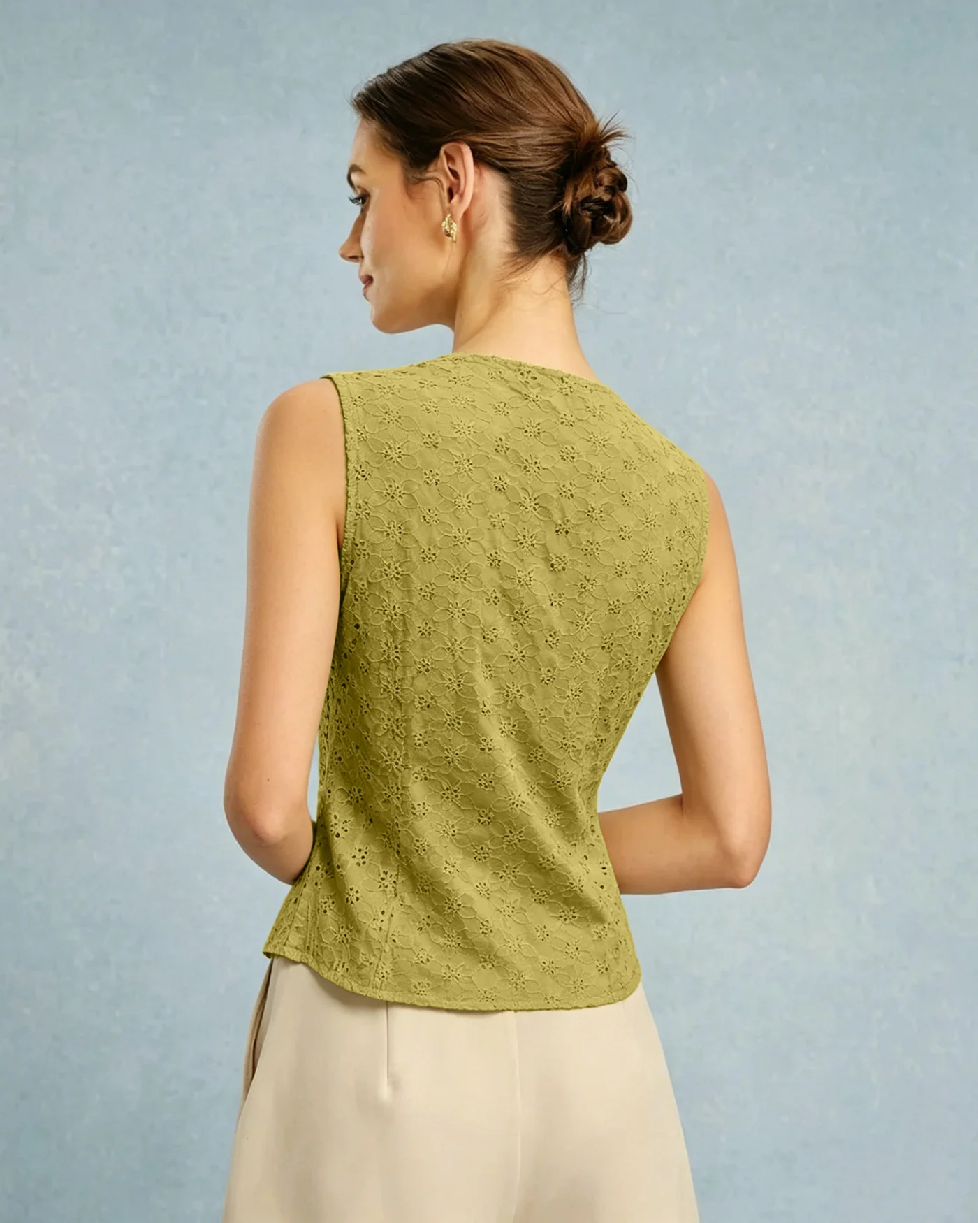 Green V Neck Floral Textured Vest - Image 4