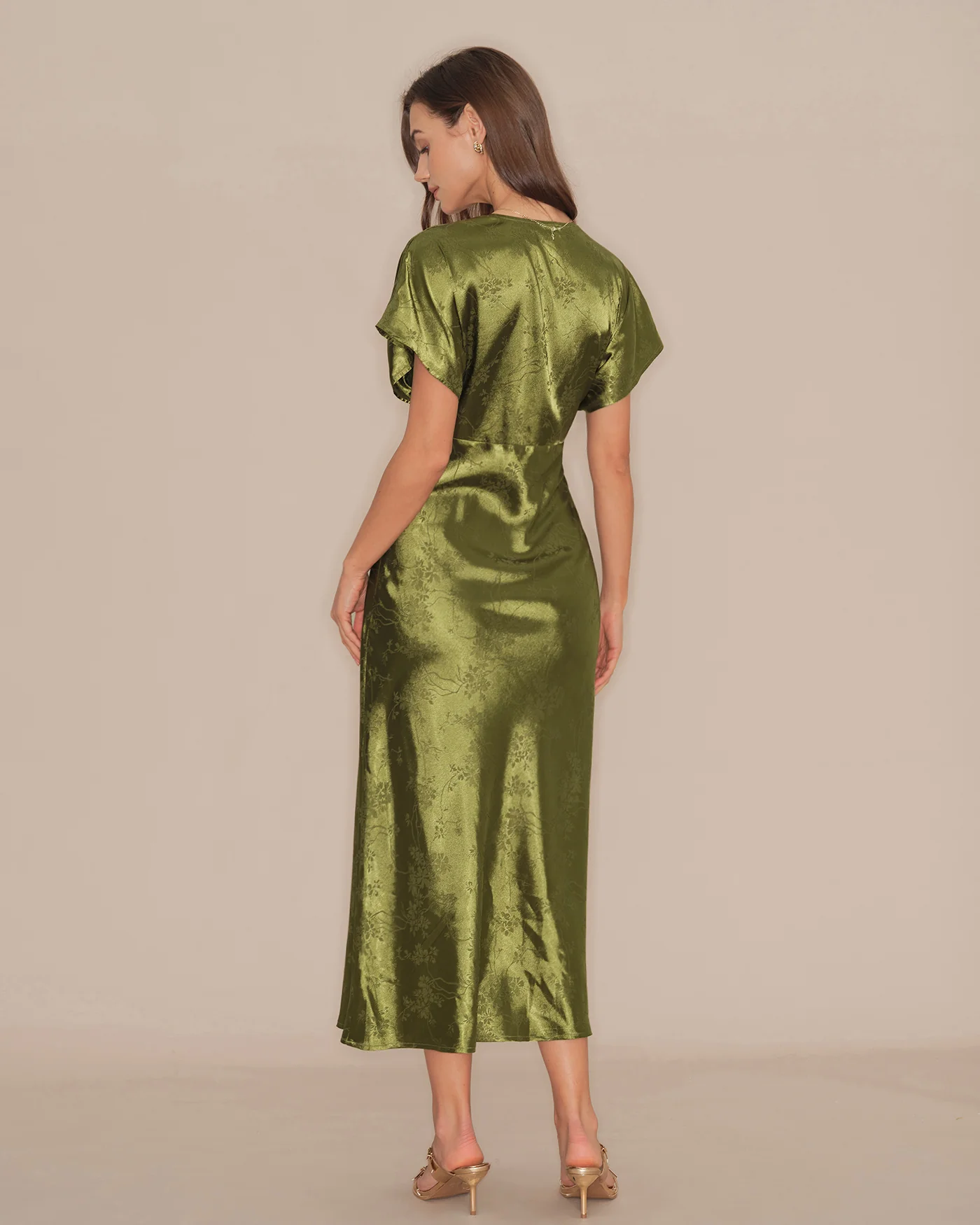 Green V Neck Pleated Floral Midi Dress - Image 5