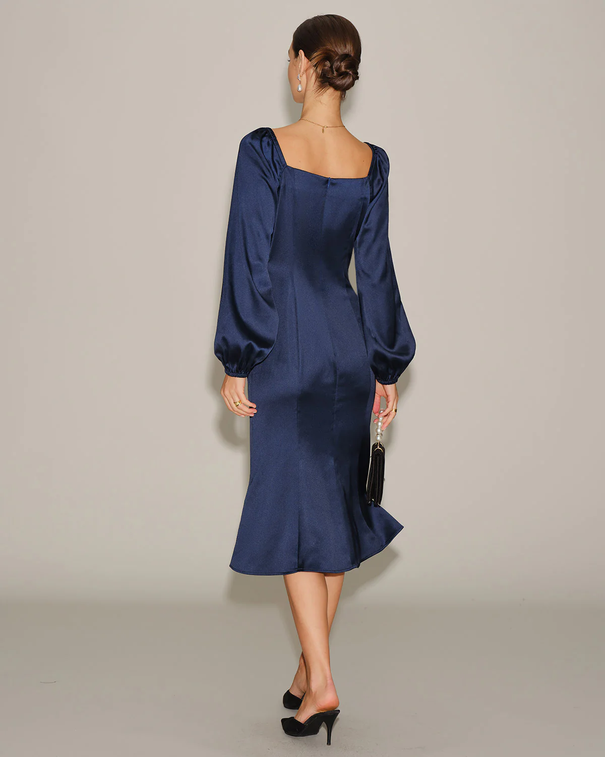 Navy Satin V Neck Ruched Midi Dress - Image 4