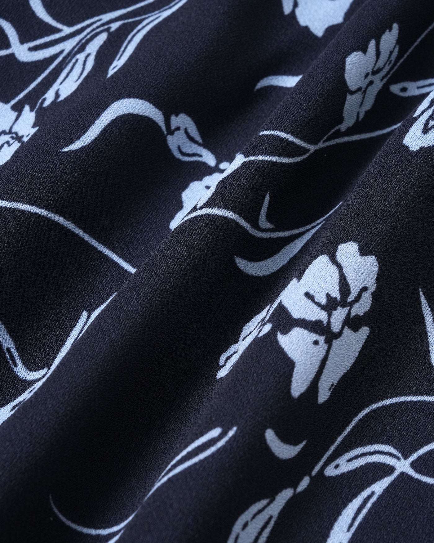 Navy Sweetheart Neck Floral Mini Dress - Image 6
