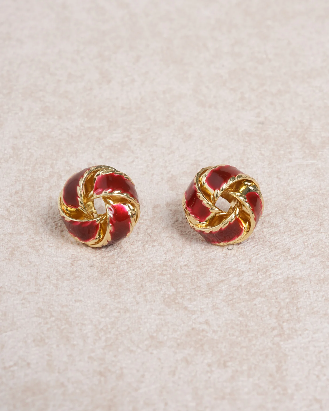 Red Openwork Earrings - Image 2