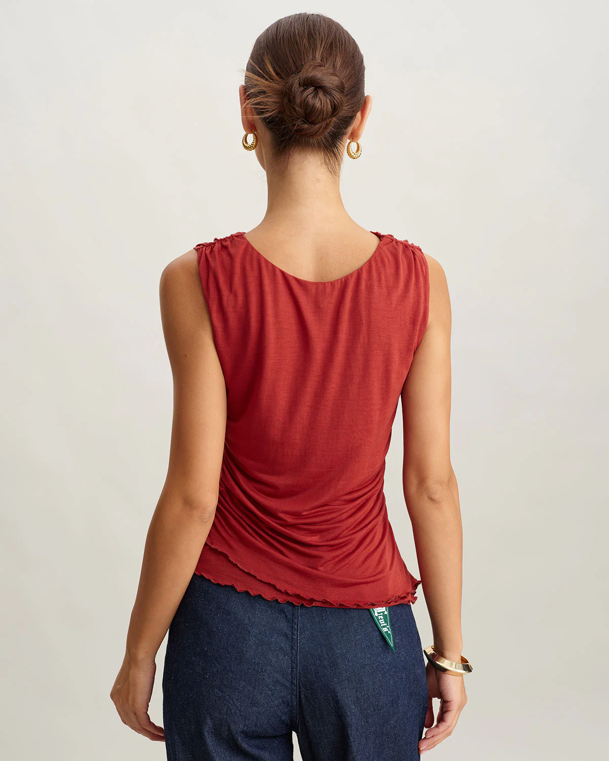 Red Round Neck Cropped Tank Top - Image 4