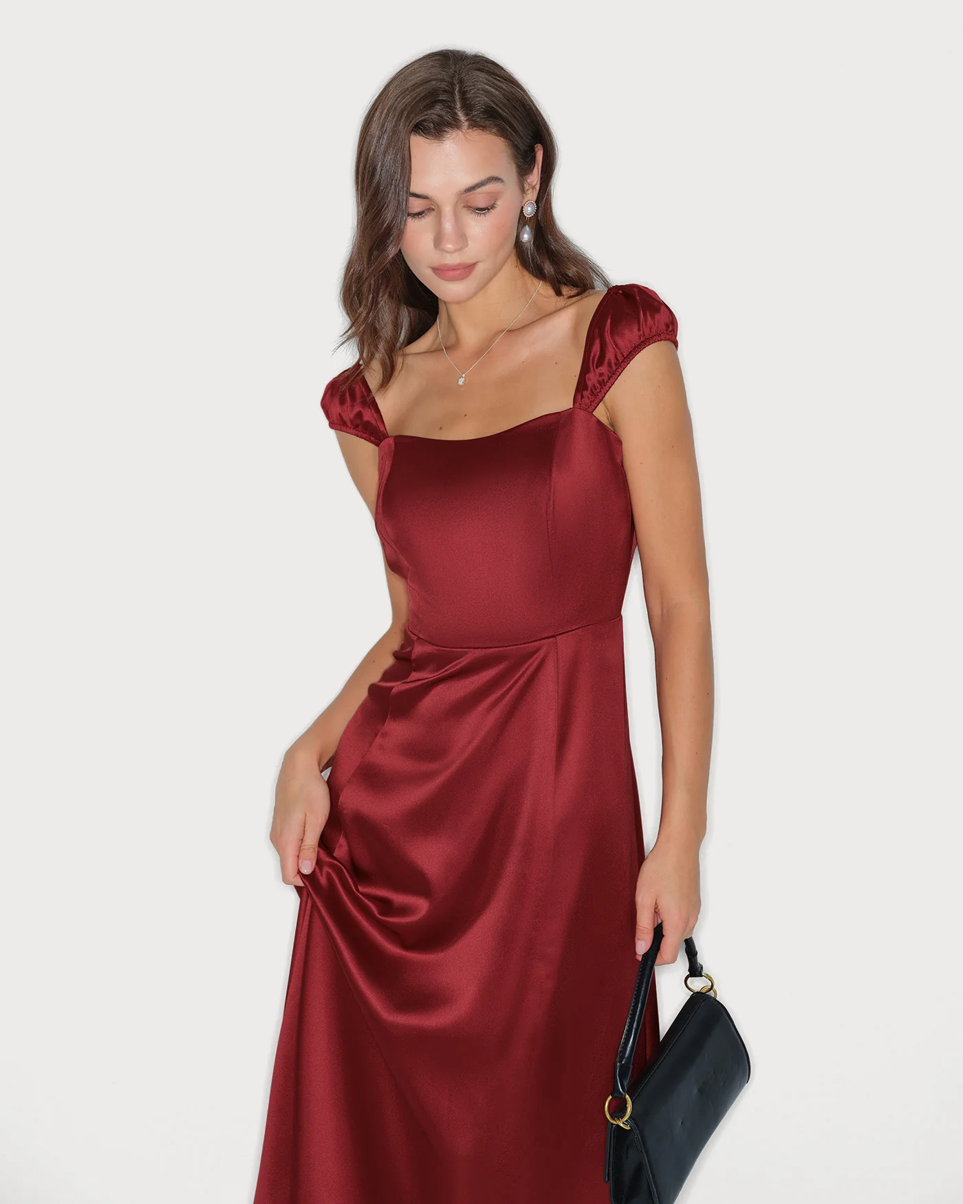 Red Sweetheart Neck Satin Midi Dress - Image 2