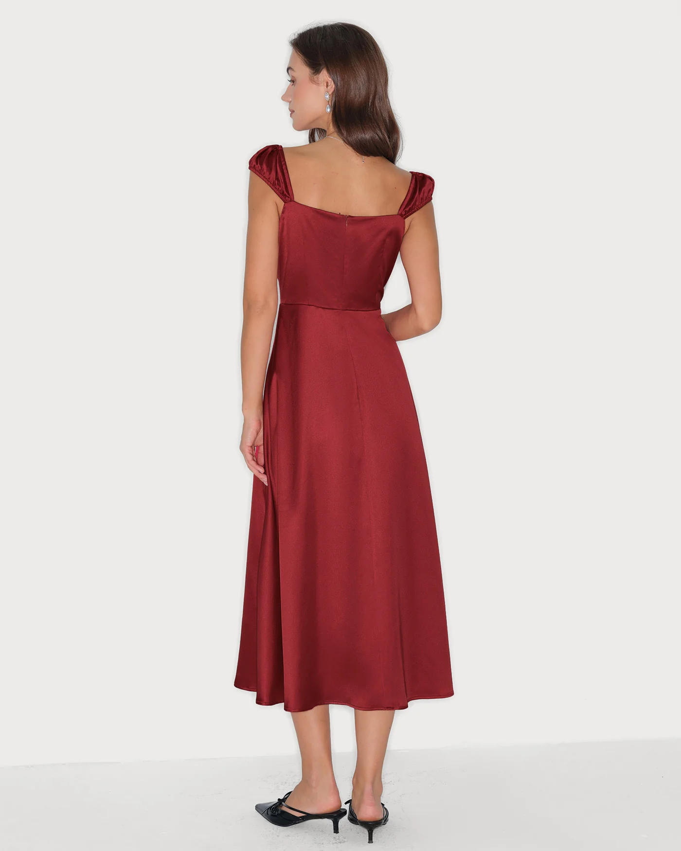 Red Sweetheart Neck Satin Midi Dress - Image 3
