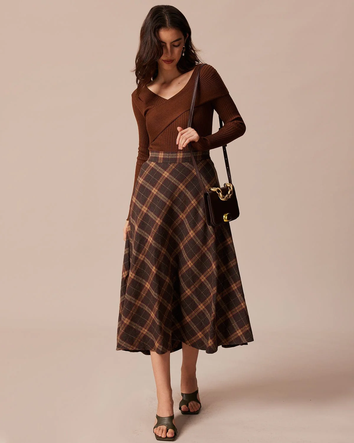 The Brown Elastic Waist Plaid A-Line Midi Skirt - Image 4