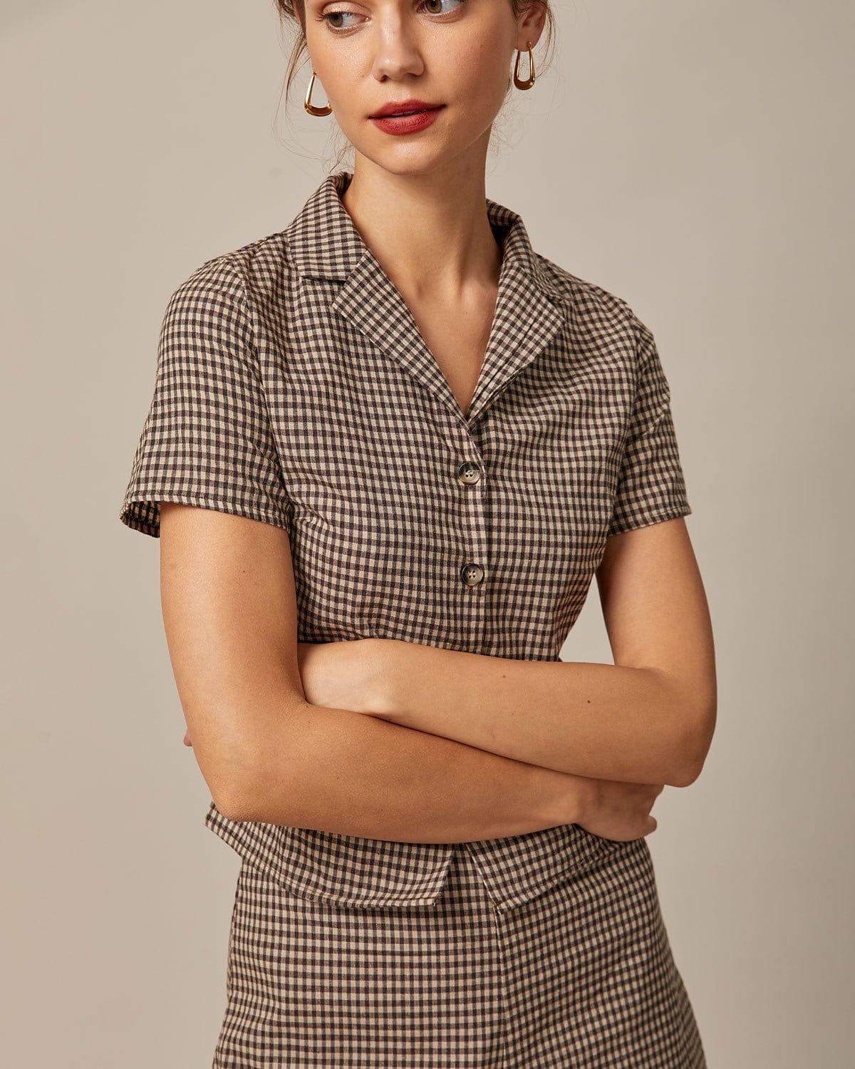 The Brown Lapel Gingham Short Sleeve Blouse - Image 4
