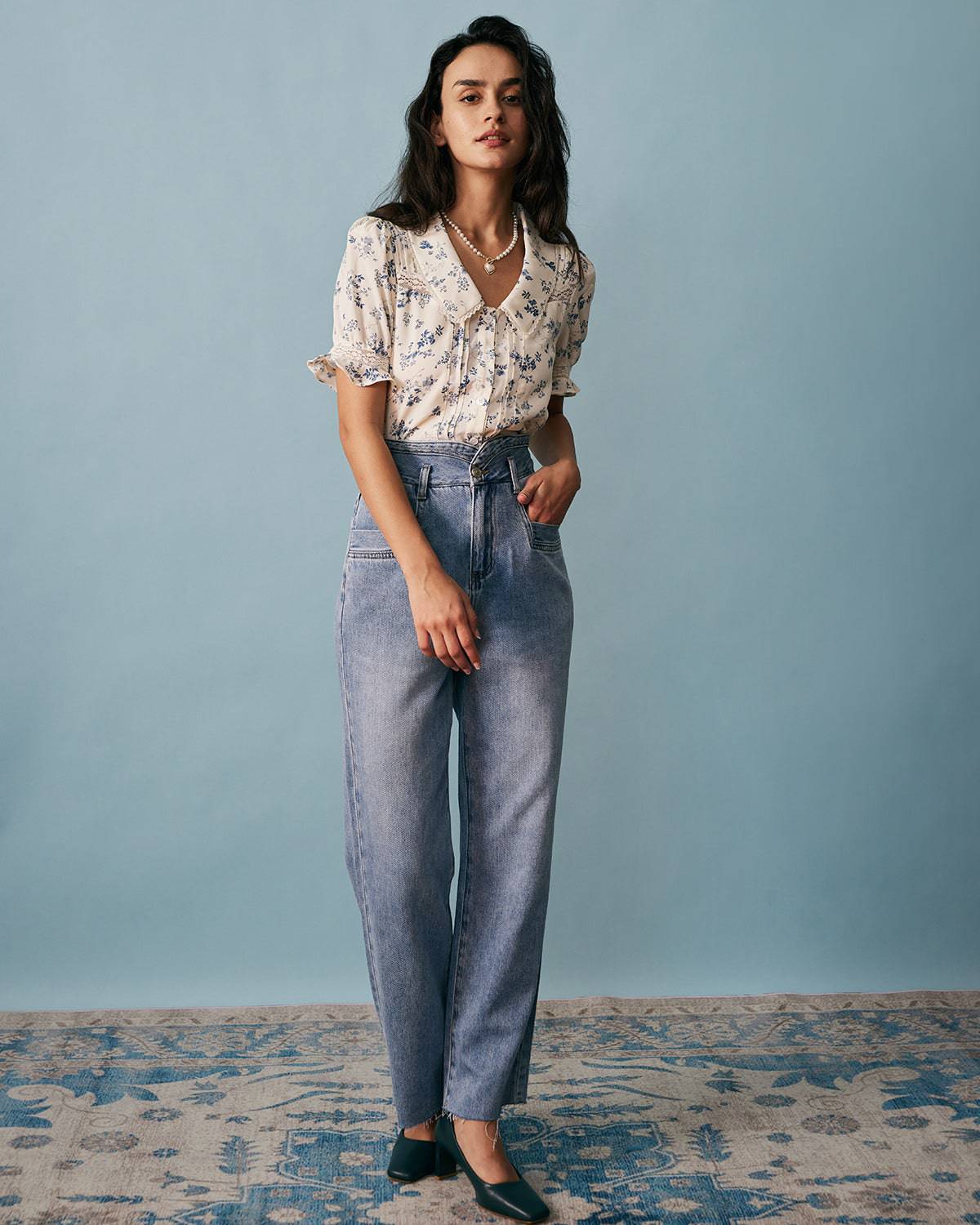 The Lace Spliced Pleated Floral Shirt - Image 5