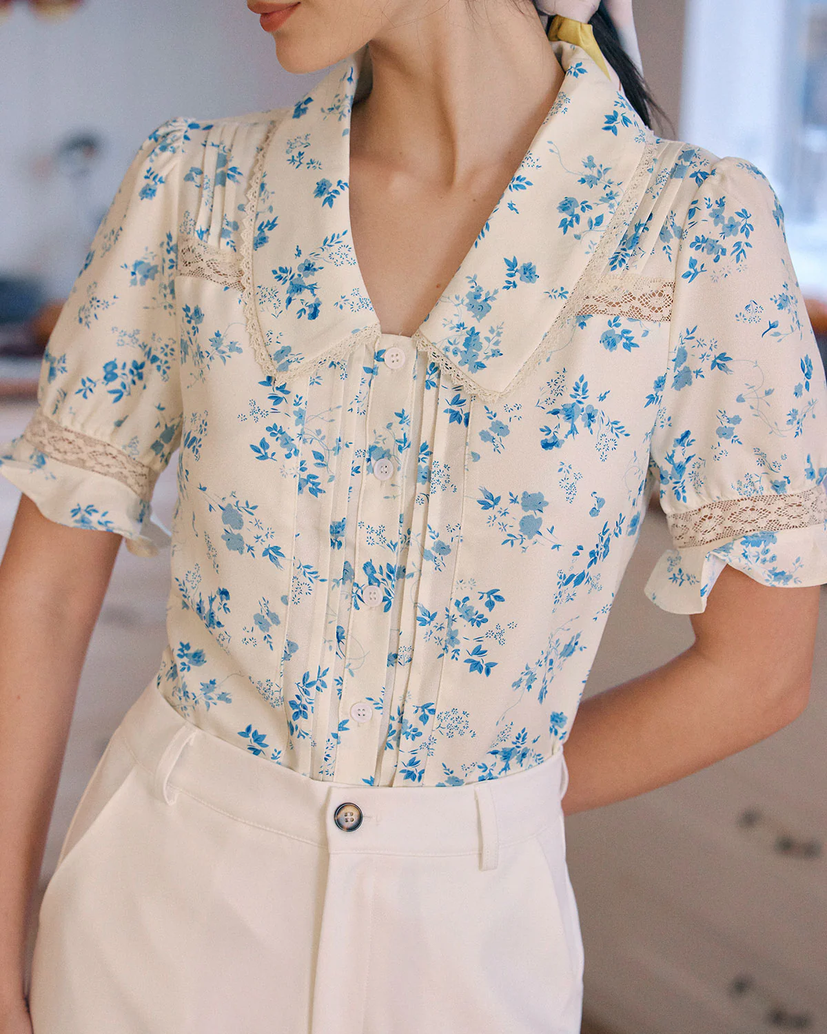 The Lace Spliced Pleated Floral Shirt - Image 8