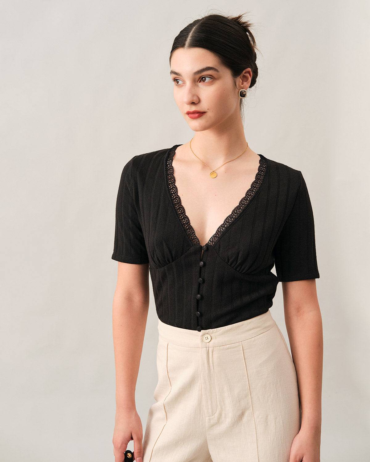 The Ribbed Lace Trim Tee - Image 5