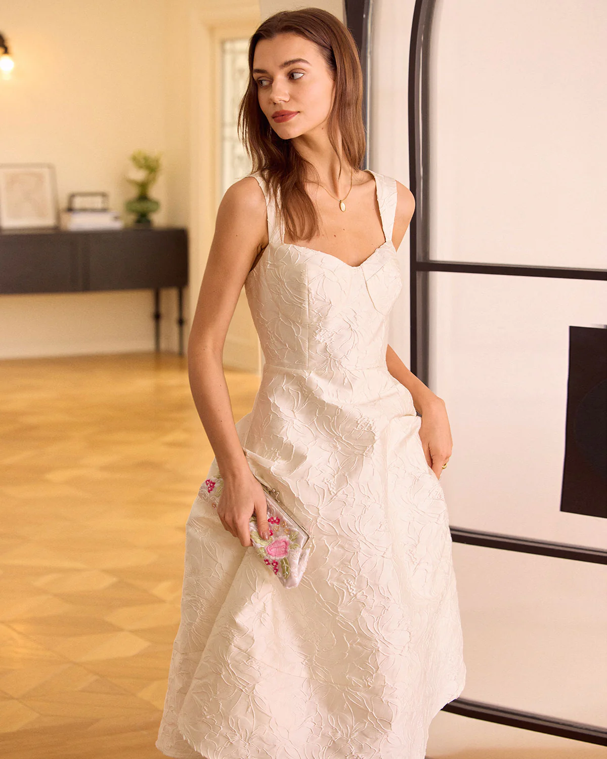 The White Sweetheart Neck Jacquard Midi Dress - Image 4