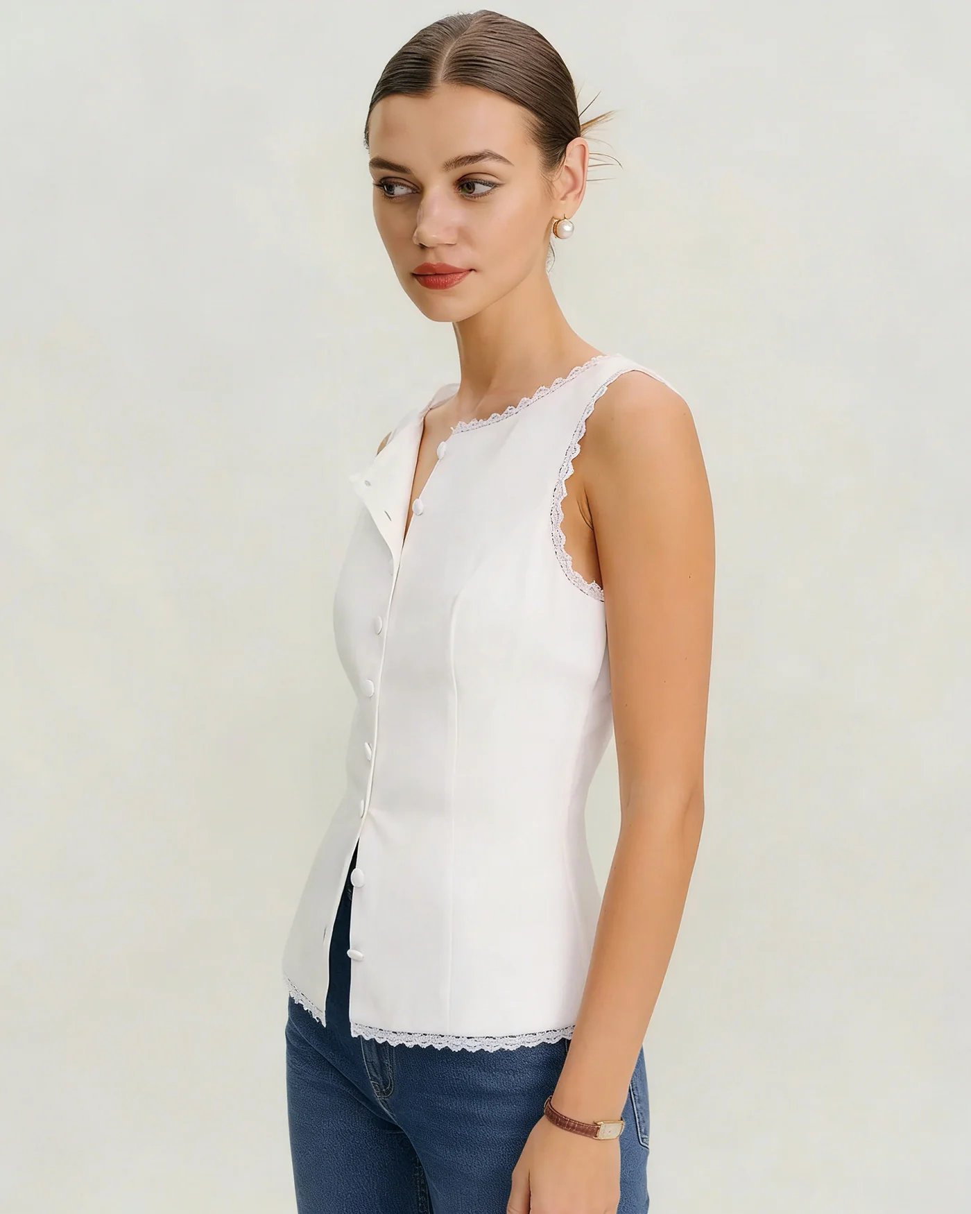 White Boat Neck Lace Vest - Image 3