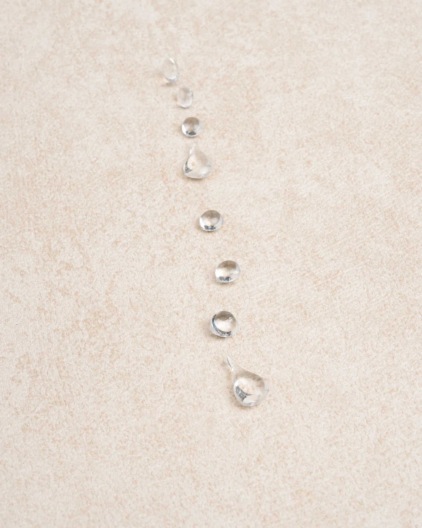 White Clear Crystal Dewdrop Necklace - Image 2
