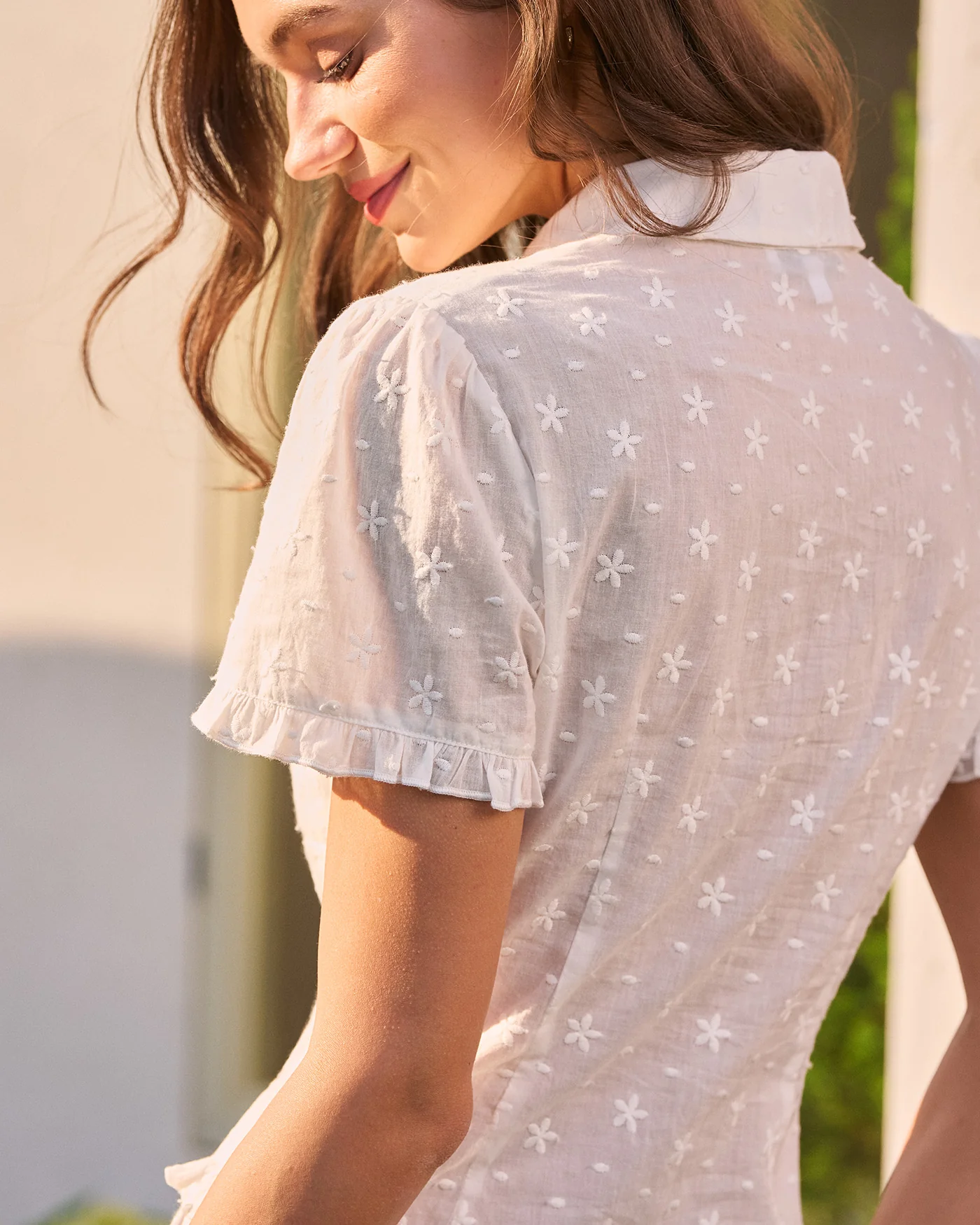 White Collar Embroidery Ruffle Tee - Image 4