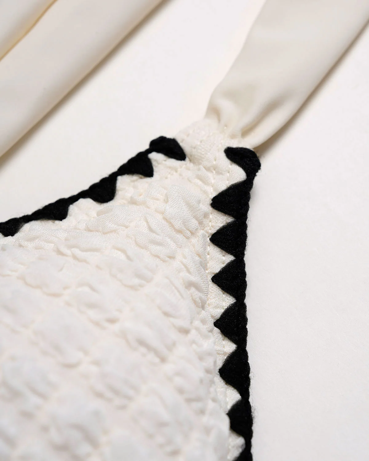 White Contrasting Triangle Bikini Set - Image 7