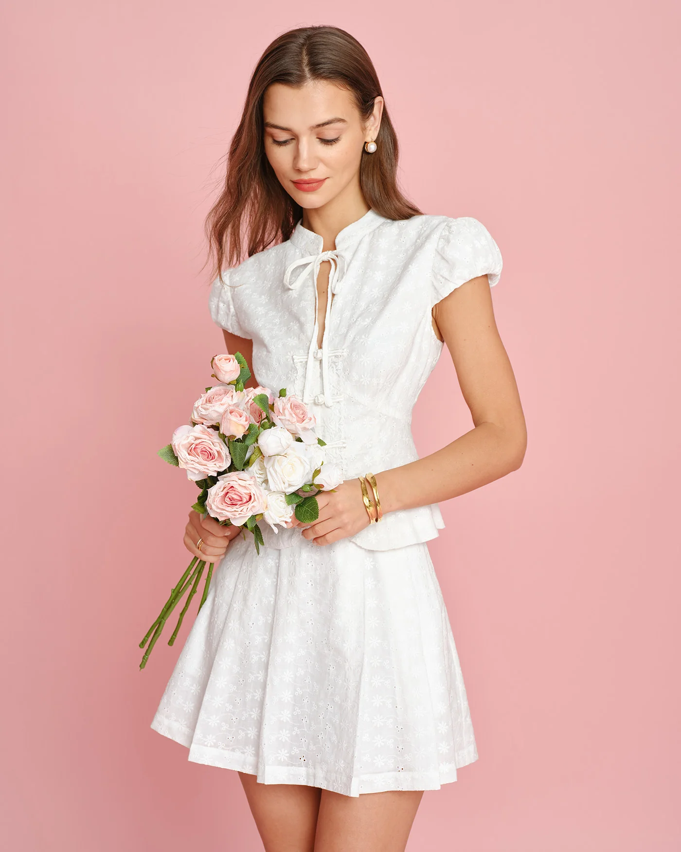 White Embroidery Pockets Mini Skirt - Image 3