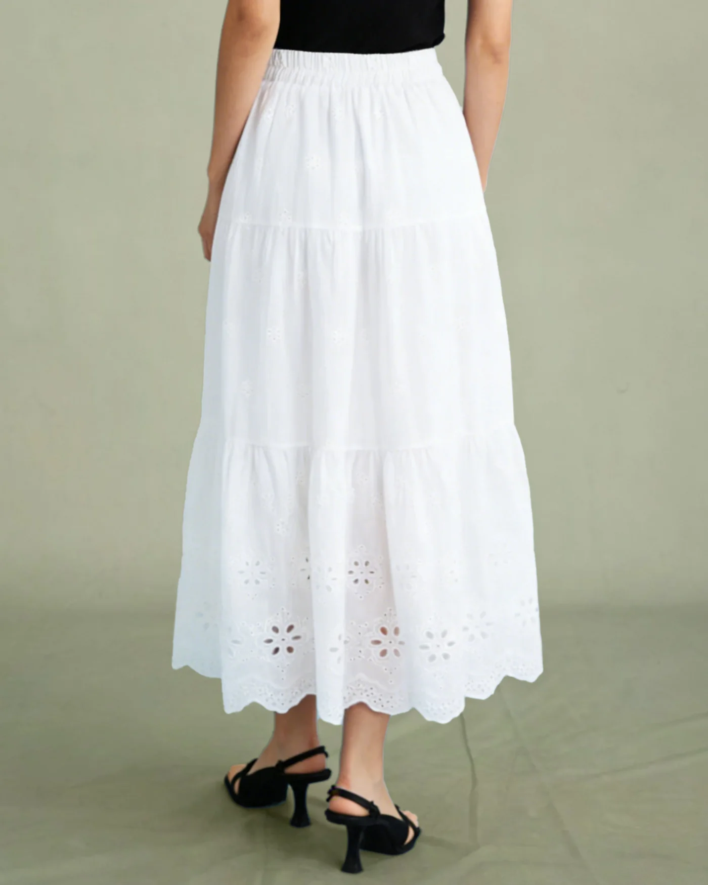 White Floral Textured Midi Skirt - Image 2