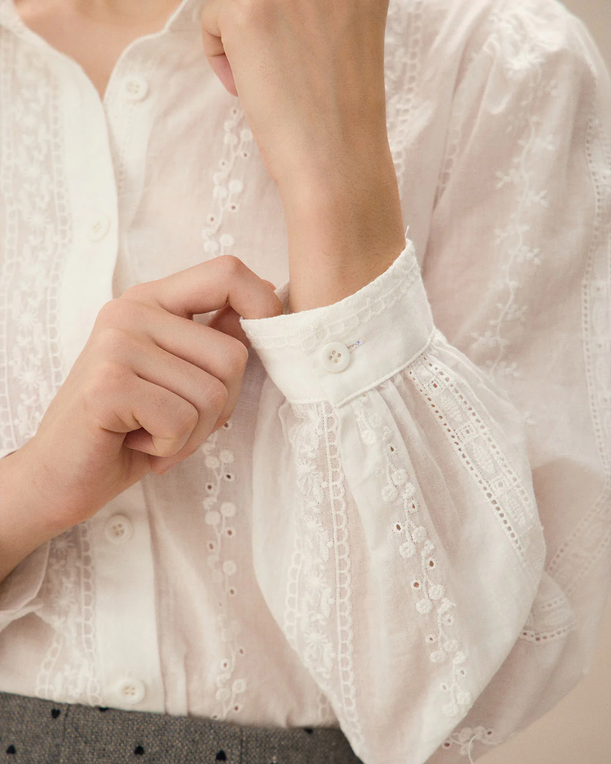 White Jacquard Button-Up Shirt - Image 6