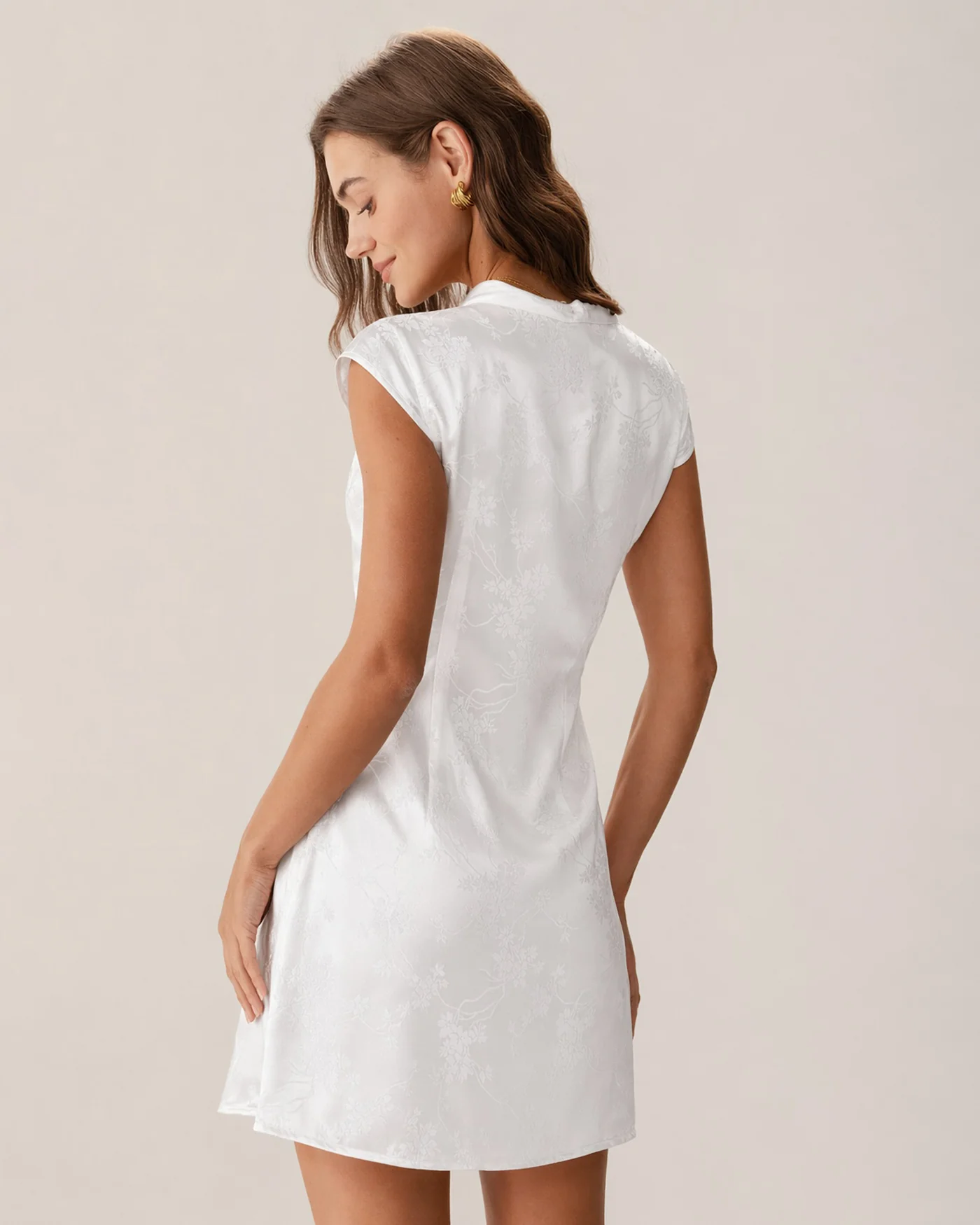 White Mandarin Collar Jacquard Mini Dress - Image 7