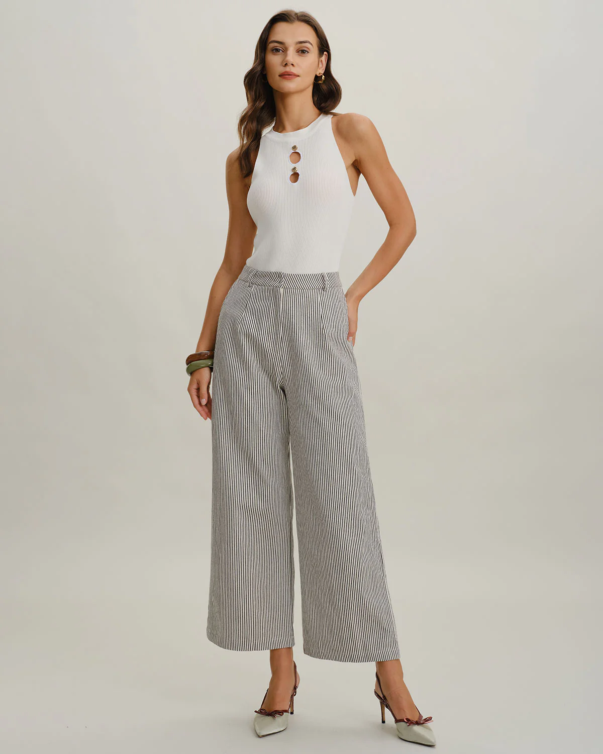 White Mock Neck Cut Out Knit Tee - Image 3